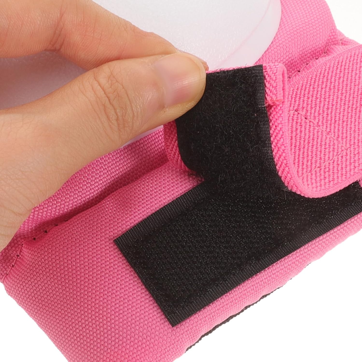Homoyoyo Protective Gear Set with Knee Pads and Wrist Guards for Roller Skating and Scooter Riding, Pink Size S Suitable Under 35kg, Sports Joint Protector for Skating and Outdoor