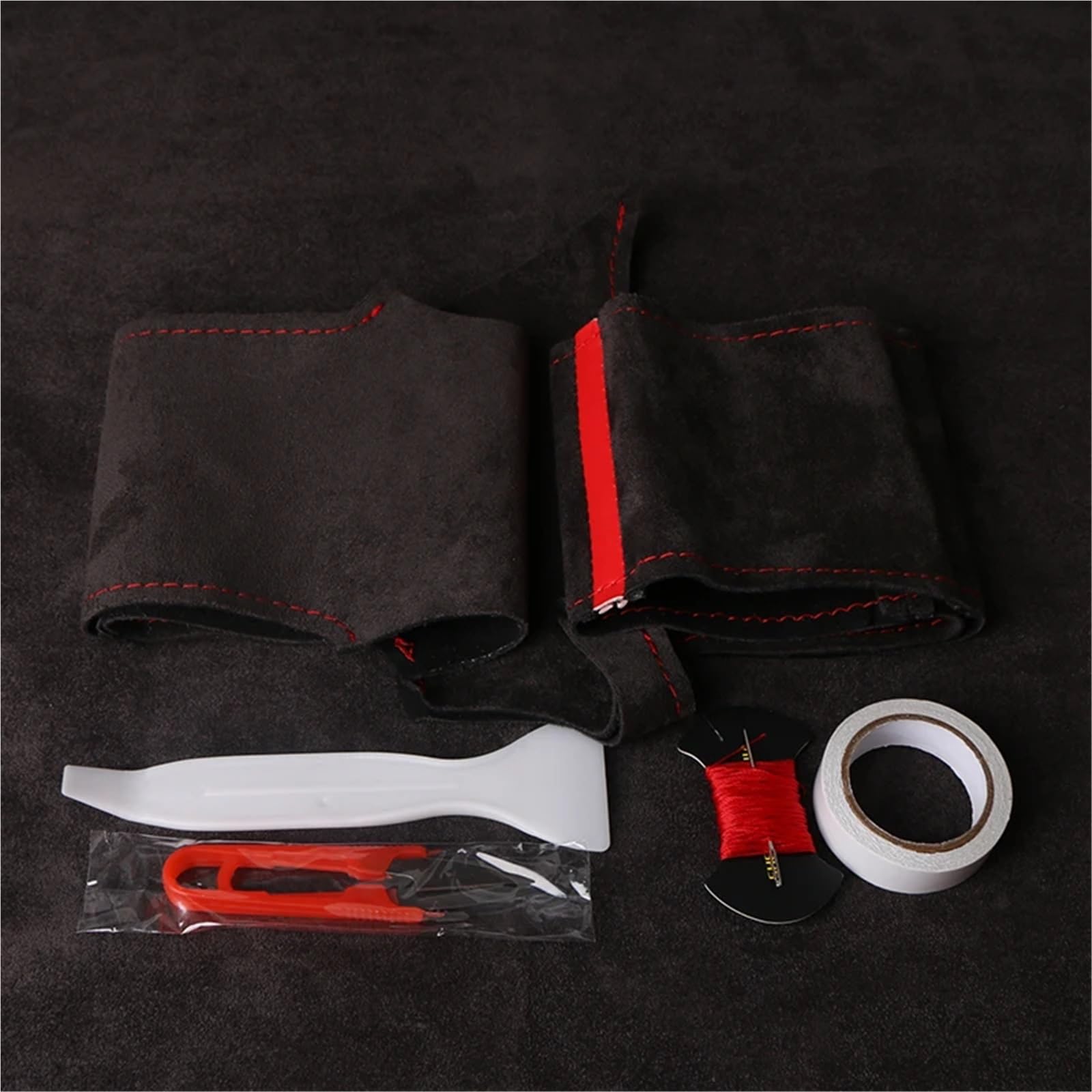 Couvre Volant Voiture Housse De Volant Personnalisée pour Opel pour Combo 2012-2018 pour Vauxhall pour Combo (Tour) 2012-2017 Protege Volant(Red Thread)