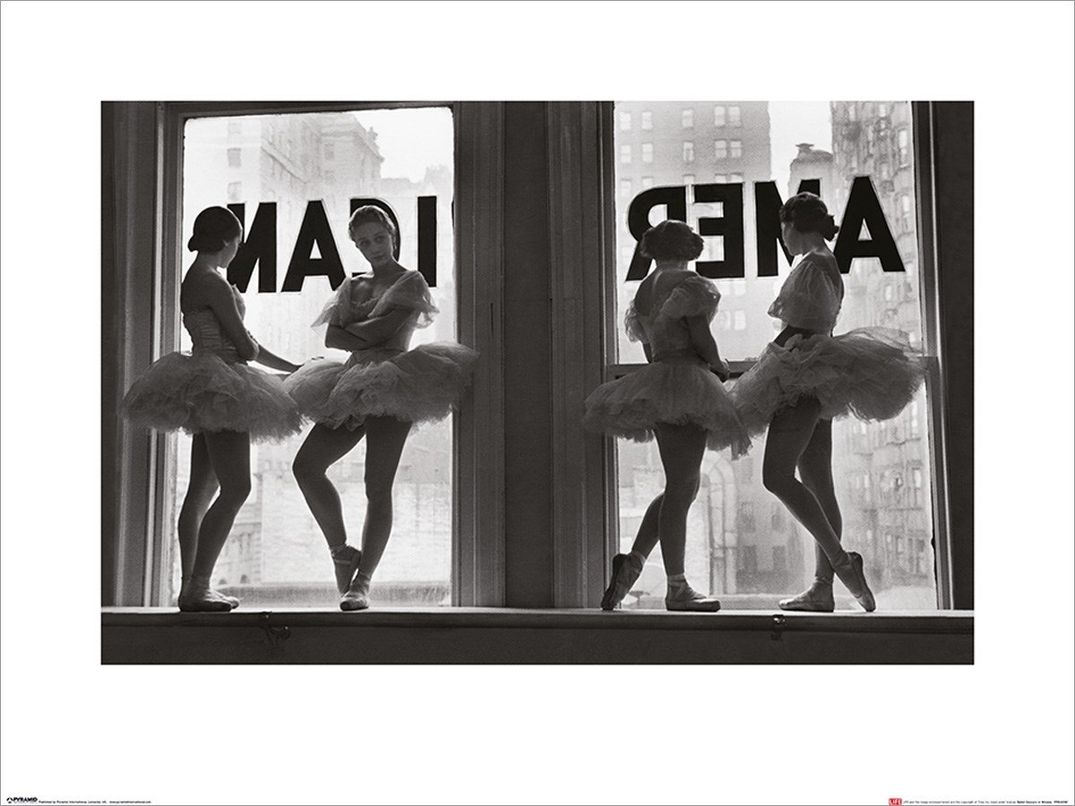 The Art Group Time Life (Ballet Dancers in Window) -Art Print 60 x 80cm, Paper, Multicoloured, 60 x 80 x 1.3 cm