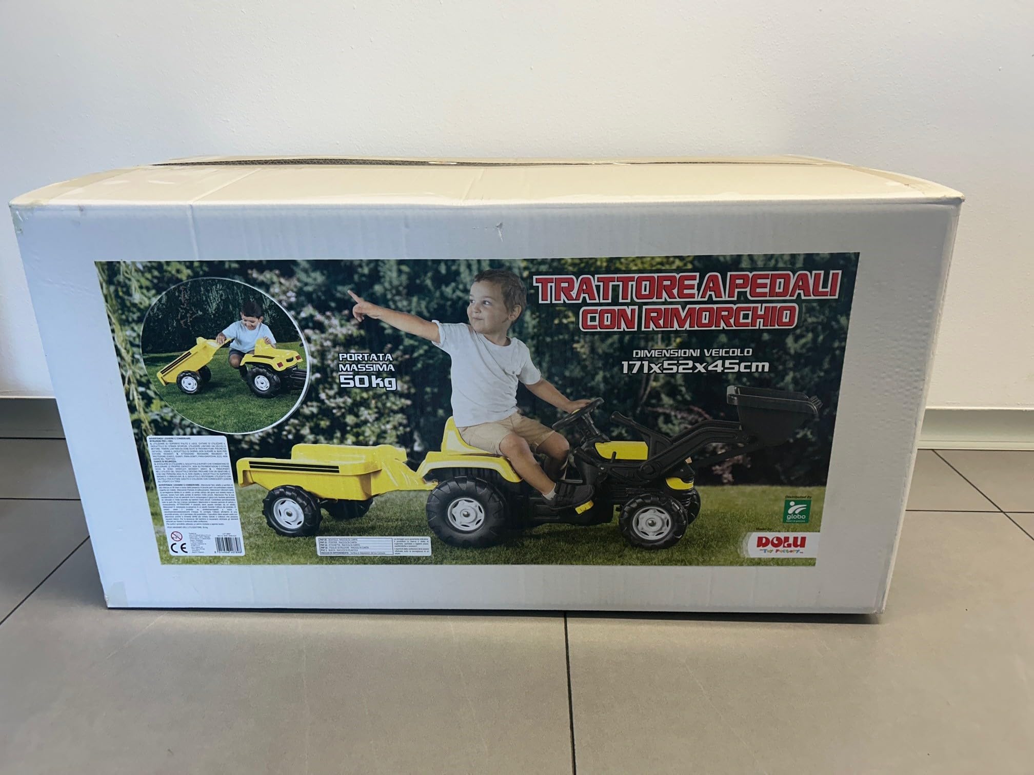 Globo Giocattoli Trattore a Pedali con Benna e Rimorchio 171 x 52 x 45 cm Giallo DOLU 40789
