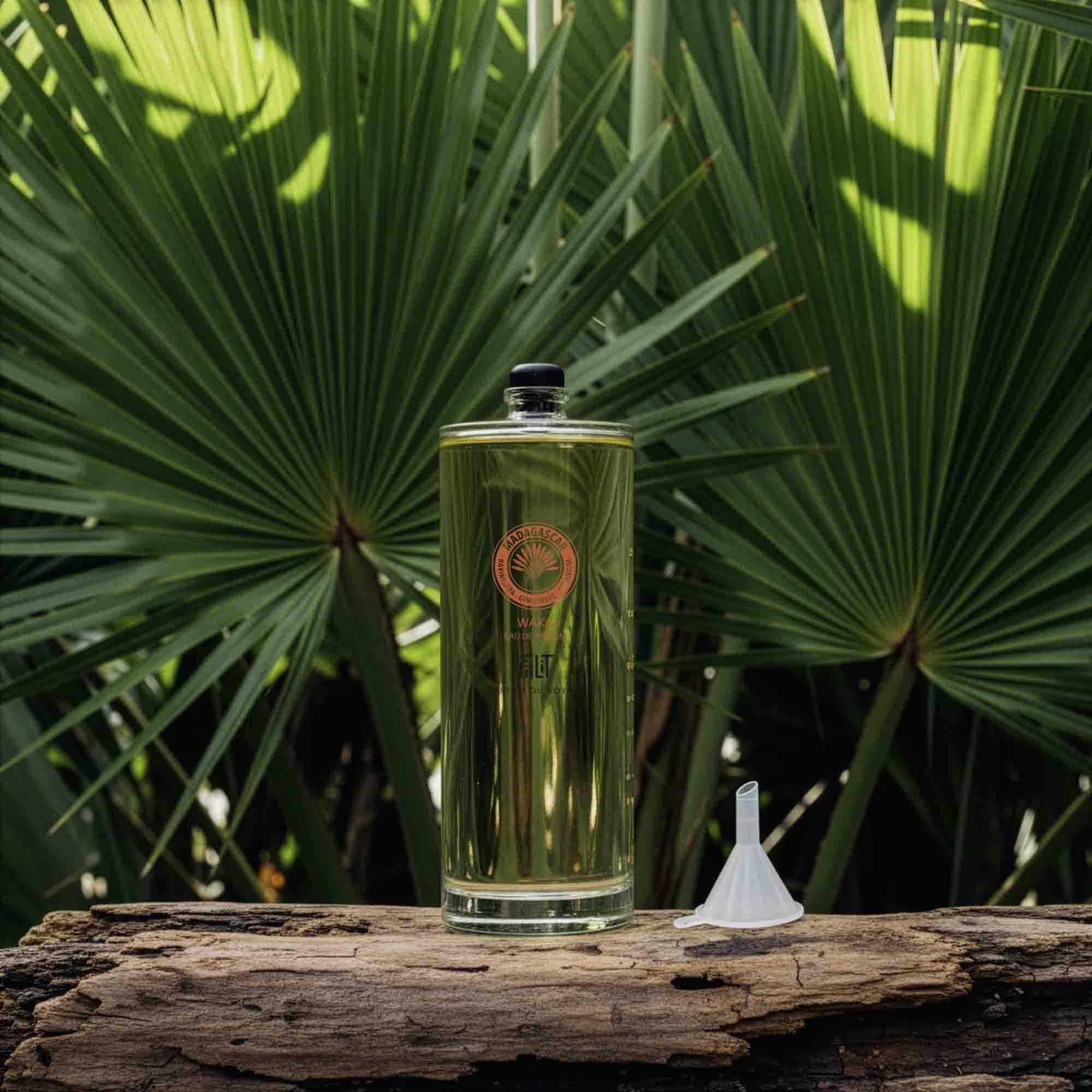 Woda perfumowana naturalna WAKA MADAGASCAR 100 ml Napełnianie - FiiLiT perfumy podróżne - dla kobiet i mężczyzn - Ravintsara Ginger Geranium waniliowy kwiatowy Cypr