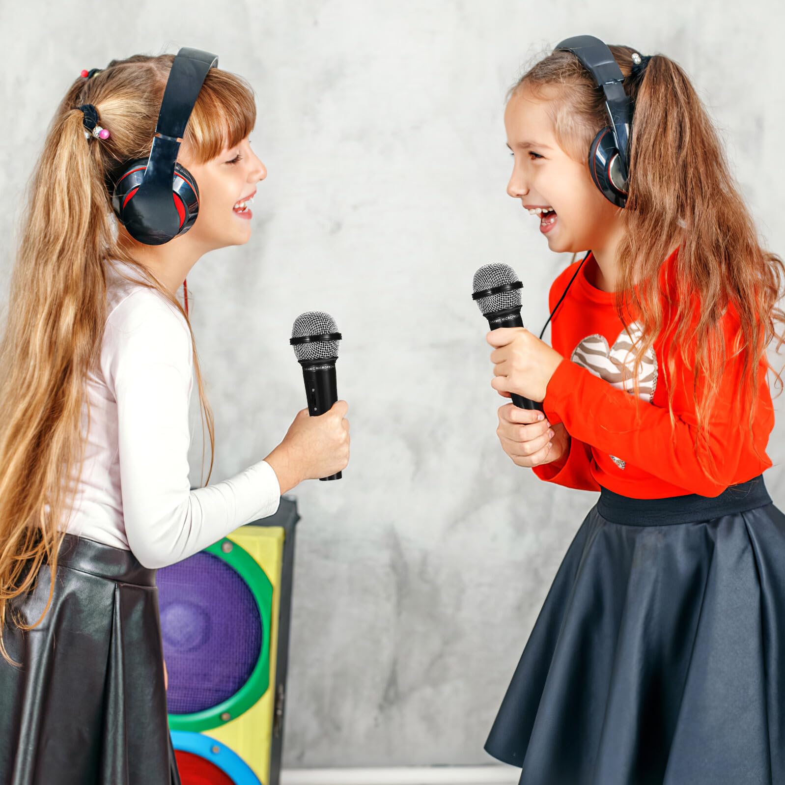 Abaodam Micrófonos de Juguete para 4 Piezas Modelo de Micrófono de Plástico Negro Accesorio Interactivo para Juegos de Imitación Suministros Infantiles para Fiestas y Karaoke en Casa