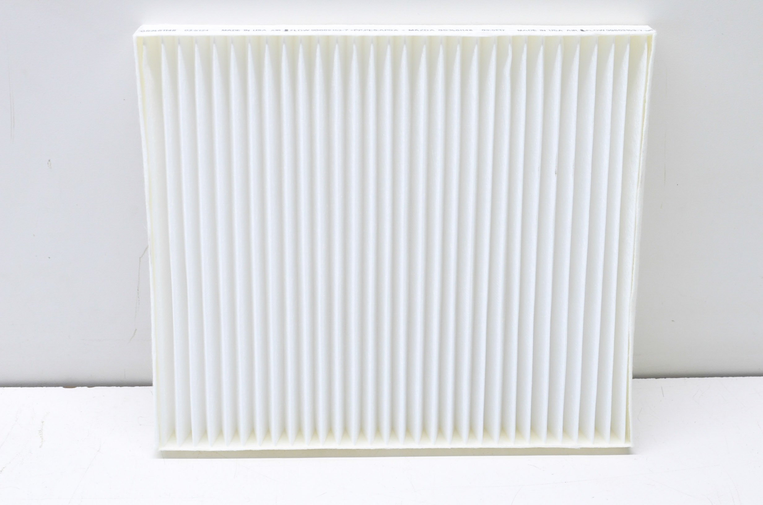 Filtro de aire acondicionado Mazda GS3L-61-148 para un viaje familiar cómodo y fresco 4