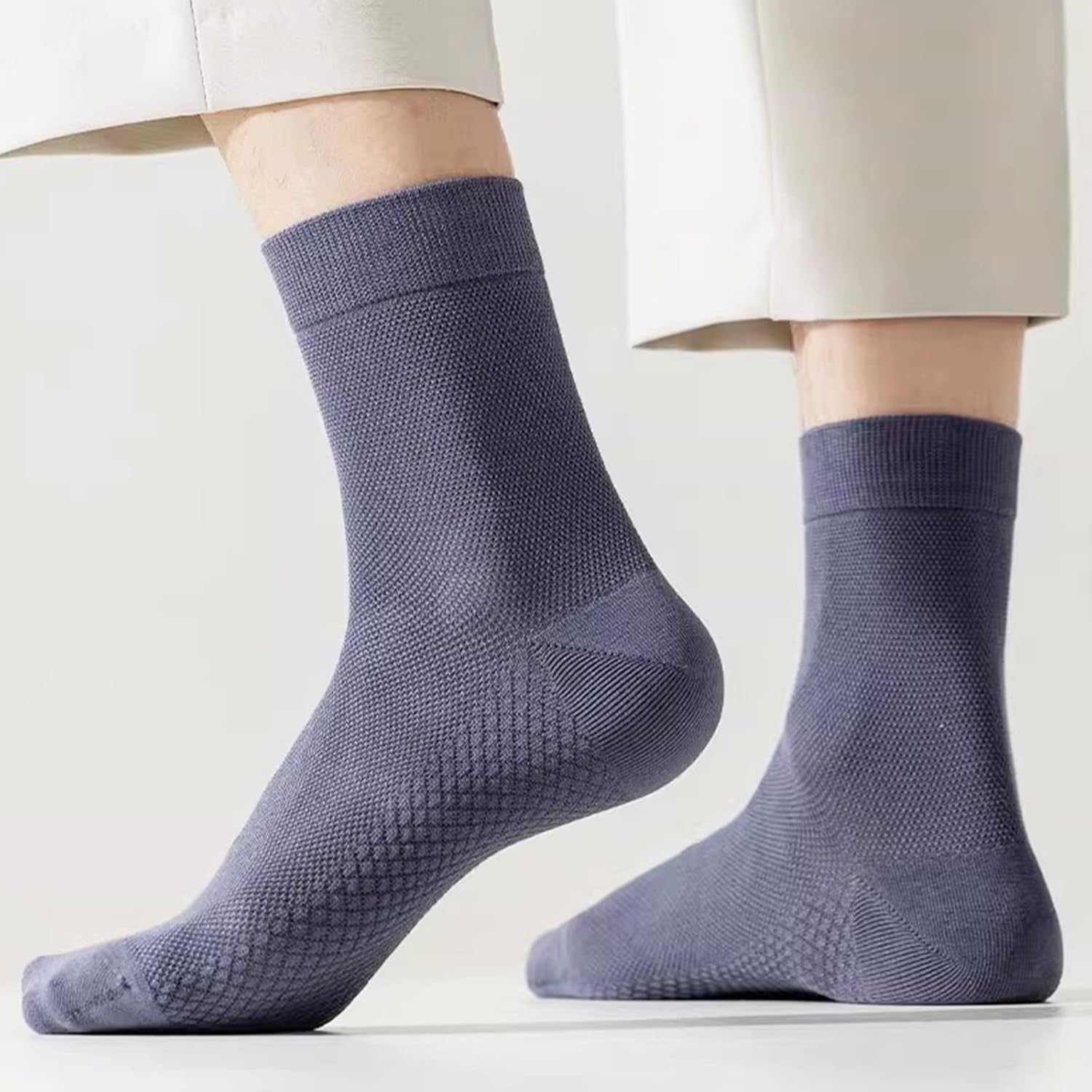 Pacote com 5 meias esportivas masculinas de mistura de algodão, Style01-Masculino Tamanho do Calçado: 7-12, Tamanho Único em promoção! Veja a oferta e mais achadinhos de Moda íntima 8 Hoje é o melhor dia para comprar Pacote com 5 meias esportivas masculinas de mistura de algodão, Style01-Masculino Tamanho do Calçado: 7-12, Tamanho Único com aquele preço maroto! Promoção! Aproveite a oferta! 8