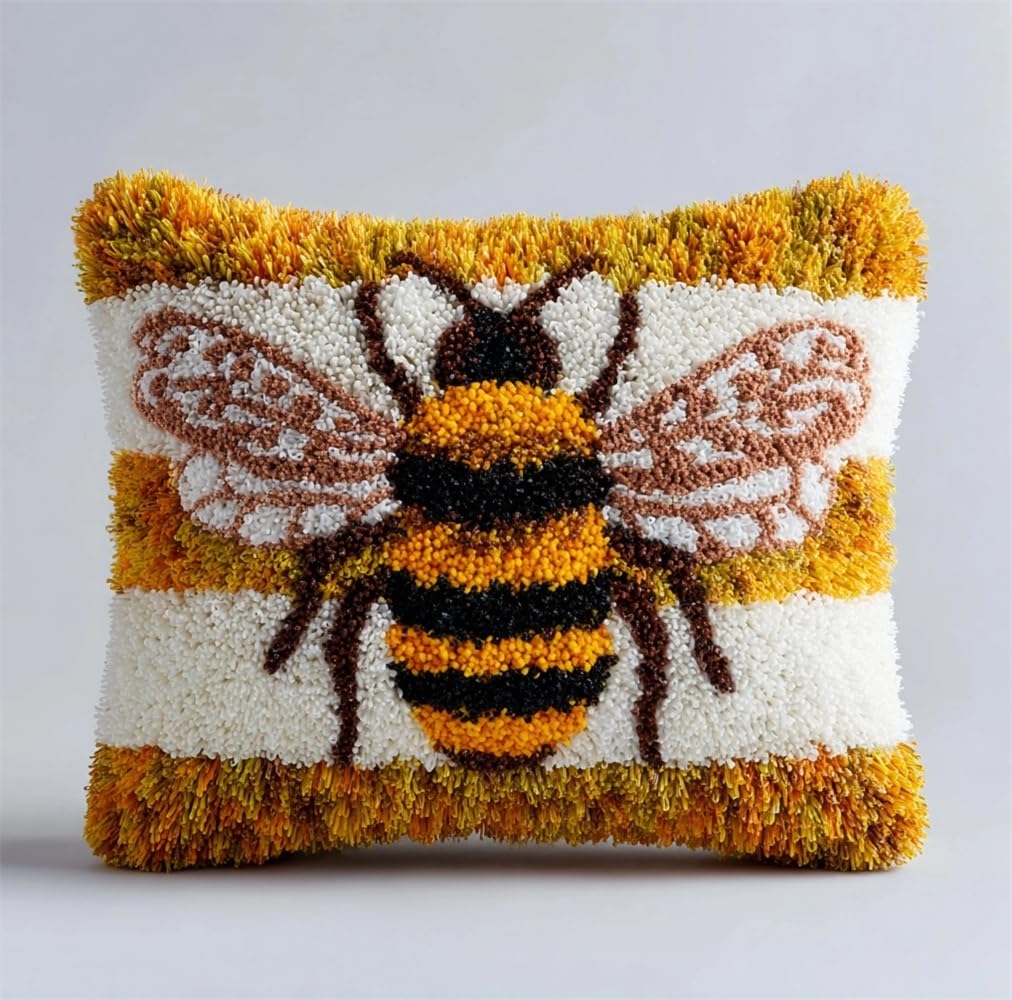 3D Pillow Latch Hook Embroidery Kits Bee DIY Pillow Materials Package Crocheting Rug Yarn Cushion Embroidery Set Fit for Beginners Embroidery Kit Pillowcase Cushion 17X17Inch