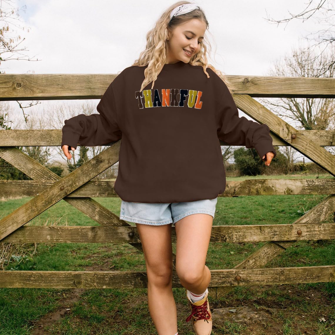 Thanksgiving Sweatshirts for Women Chenille Thankful Sweatshirt Fall Colorful Letter Print Pullover Oversized Tops - Image 3