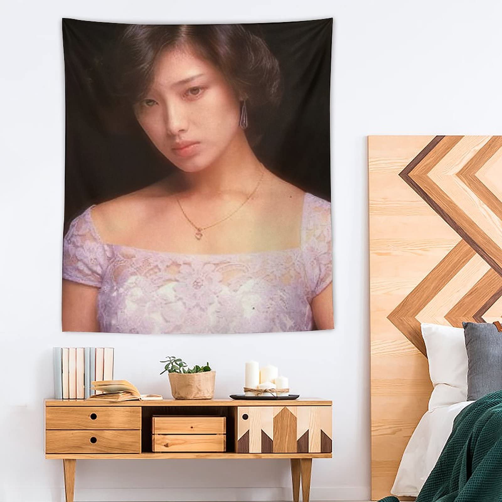 Amazon.co.jp: やまぐち山口ももえ百恵がかしゅ歌手デビューしゃしん