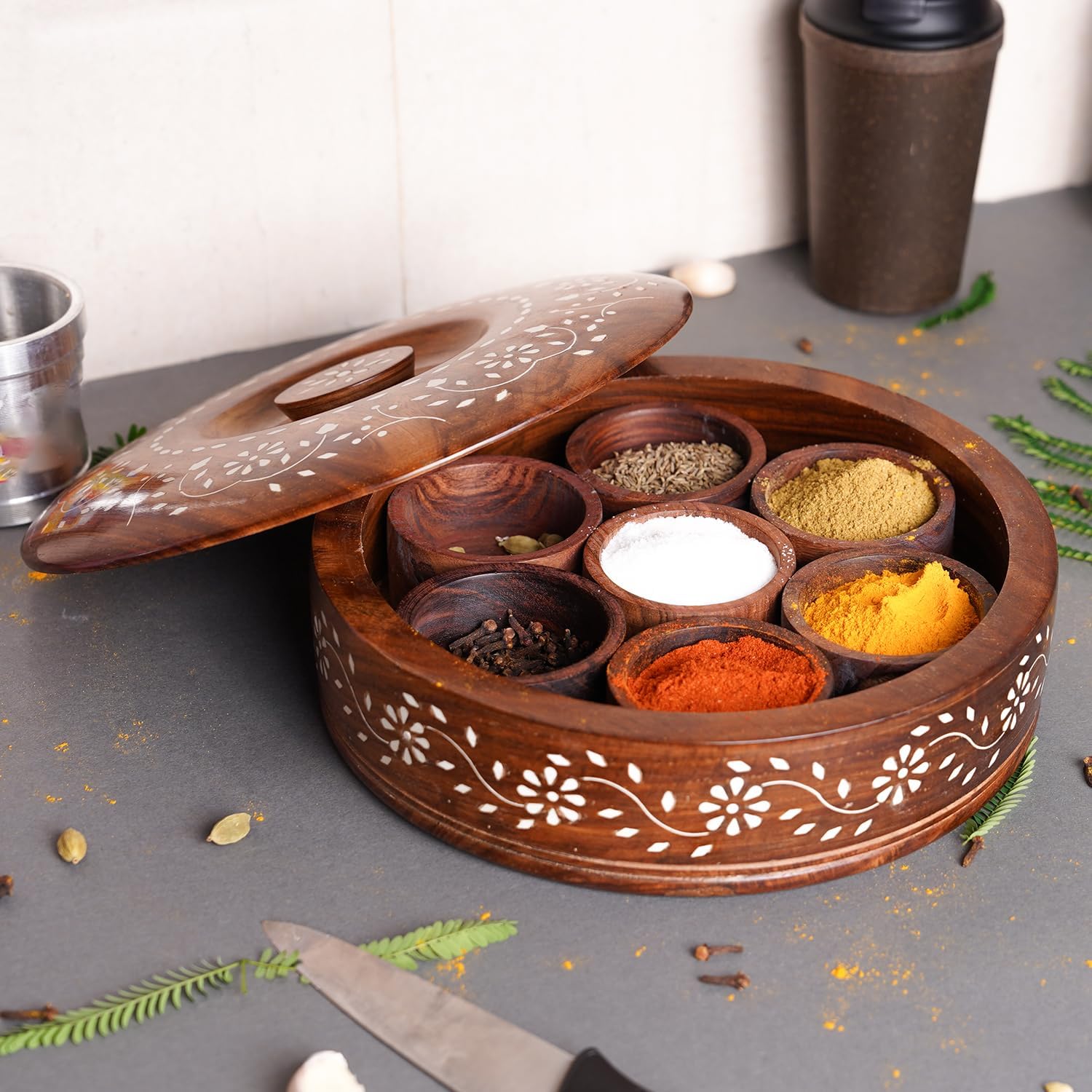 ADA Handicraft Pakka Sheesham Wooden Masala Box With Spoon, Round Spice Box For Kitchen With Lid Decorative Handmade Masala Dabba Organizer 7 Containers, Brown