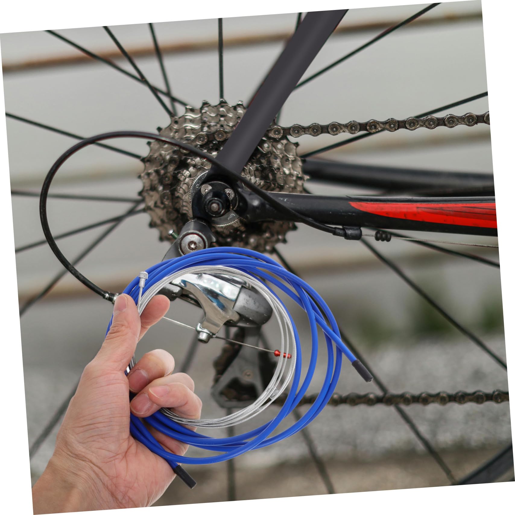 2 Set Kit Guaine Cavi Freno Bici con Anima in Acciaio Resistente Compatibile Mountain Strada e Bici Pieghevoli Installazione Facile e Prestazioni Frenanti Stabili