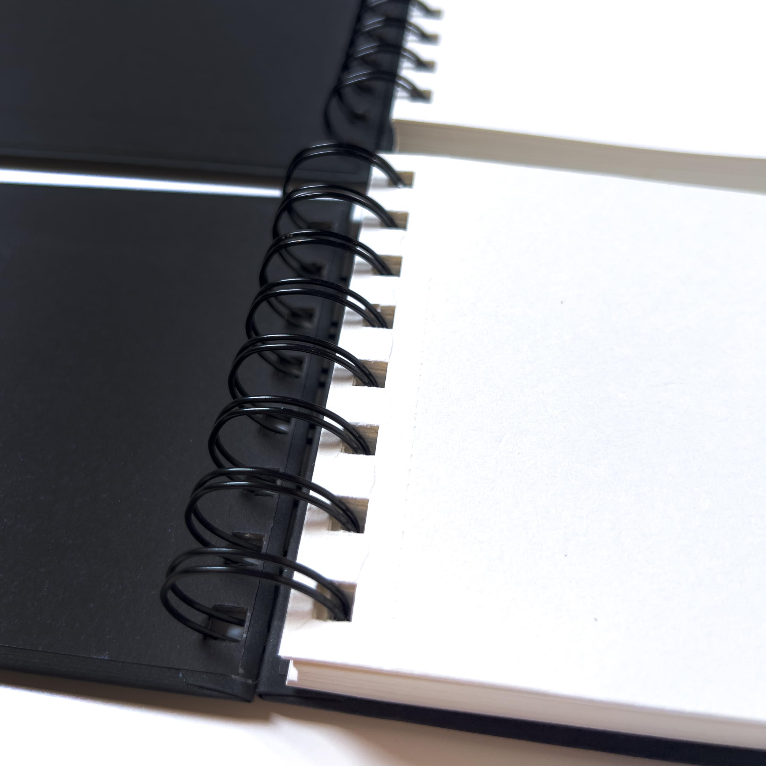 Elements A4 Wire-O Sketch Book, Black, Black A4 - Landscape - Image 2