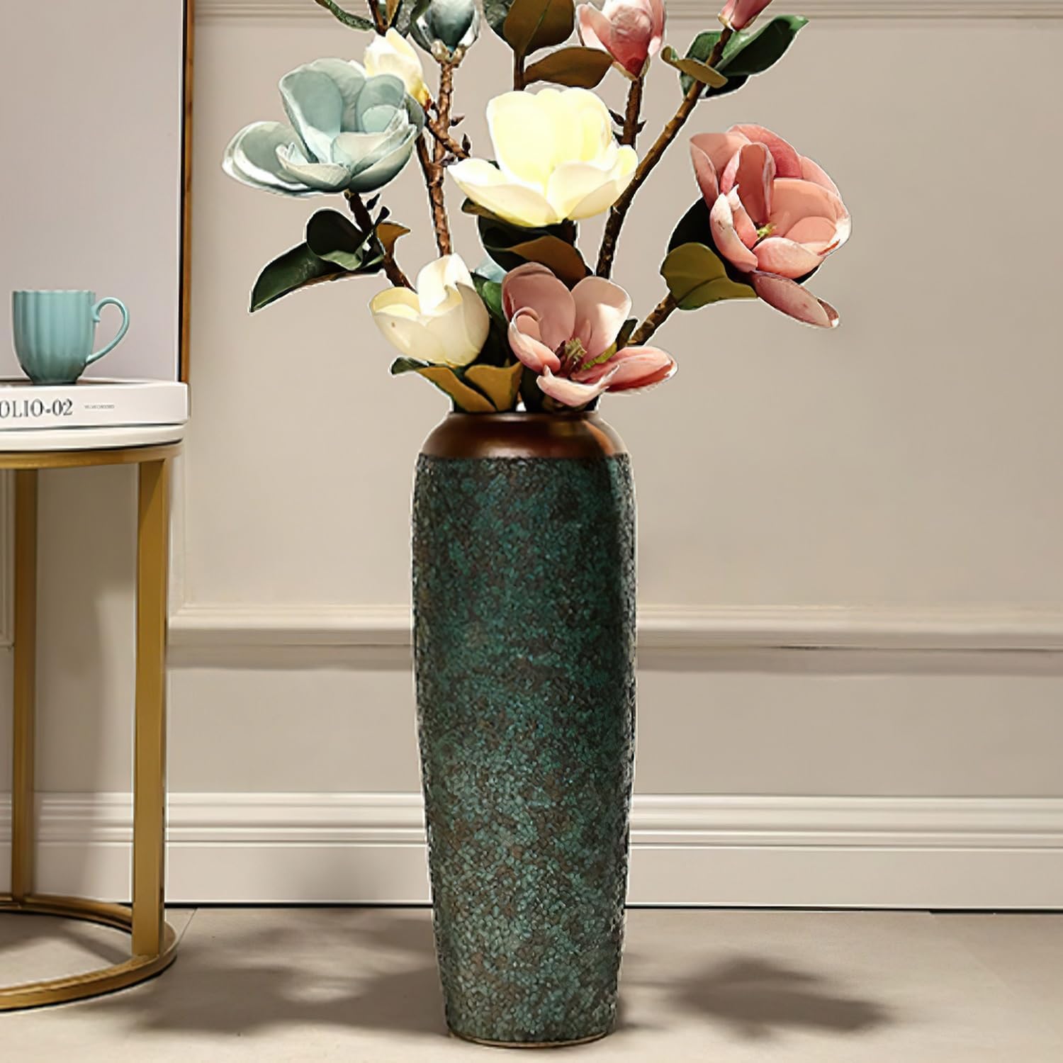 背の高い 花瓶 陶器 ミニマルなスタイルの陶器製花瓶 モダンな