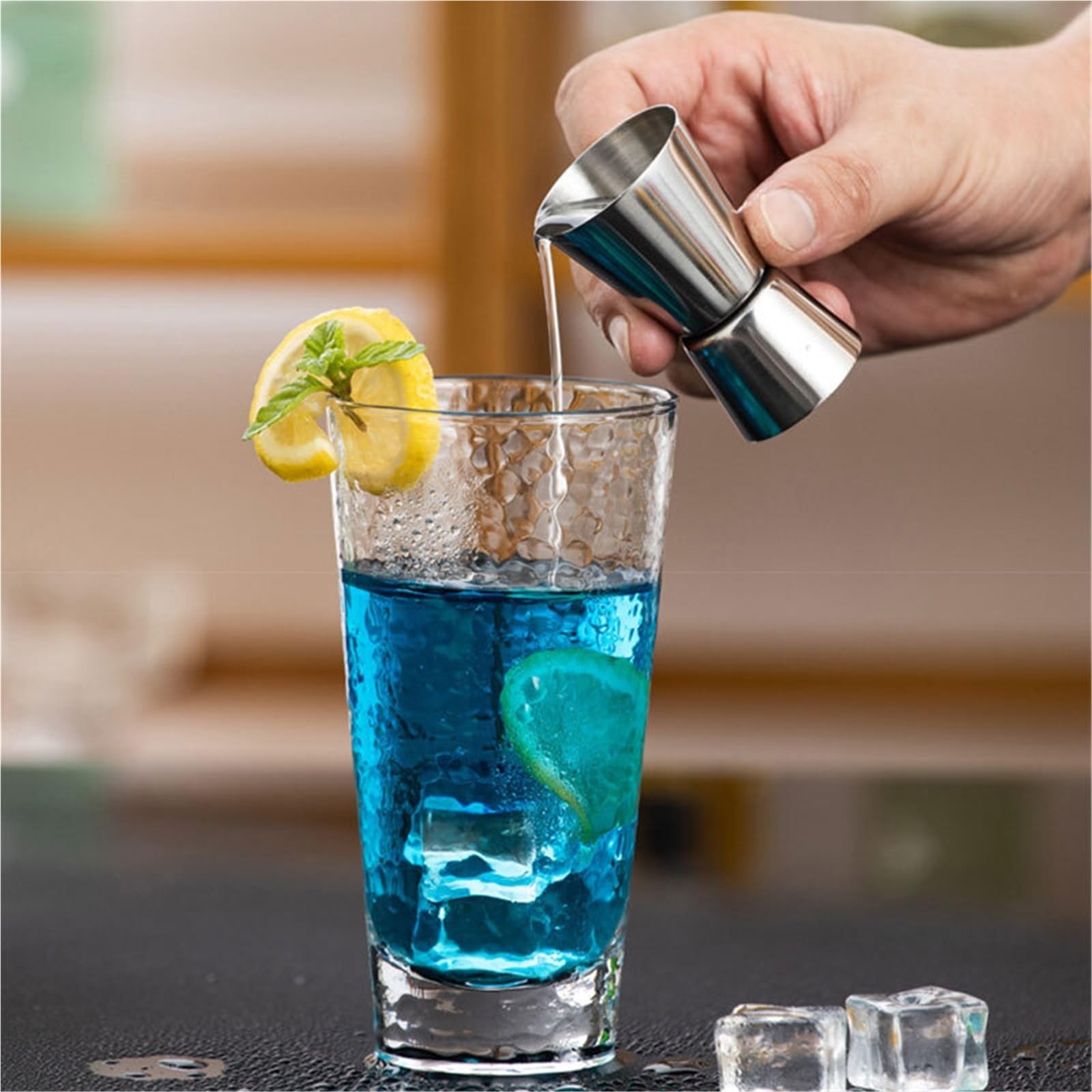 Medidor cónico para cócteles Taza medidora de acero inoxidable, coctelera, medidor clavija, Jigger, bebida doble trago, capacidad Alcohol, botella agitadora, herramienta for Bar fiesta(2PCS Golden)