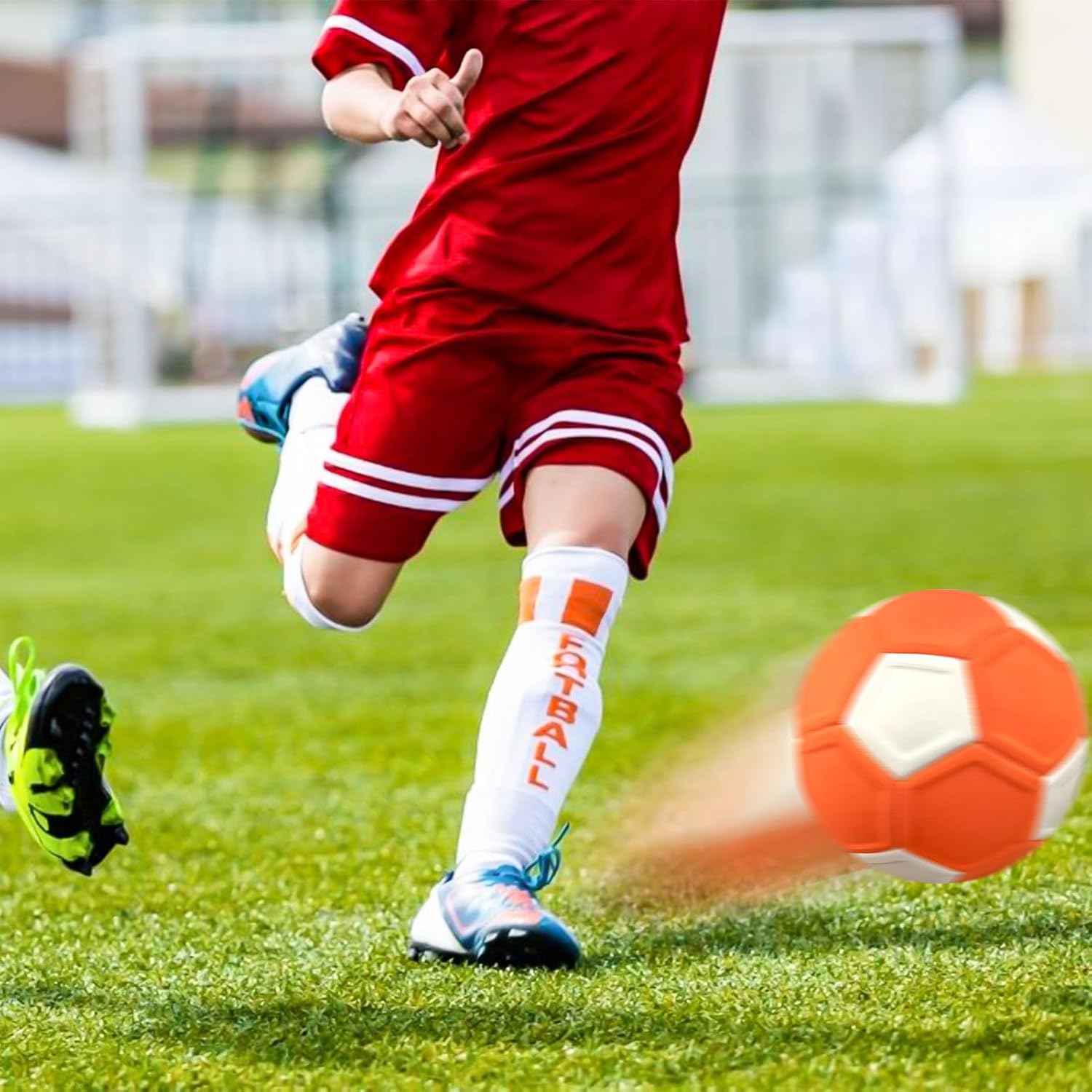 Linkidea Swerve Ballon de football Curve taille 4, pour jeunes - Aide à pratiquer les coups de pied courbés, dans le jardin et à l'entraînement - Cadeau pour garçons et filles (orange