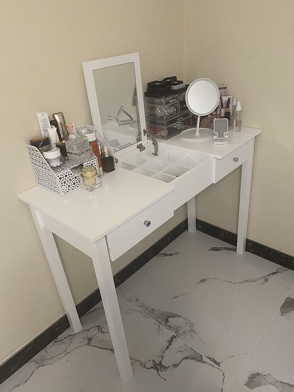 23/mo Finance Nightcore Vanity Flip Top, Makeup Dressing Table Set