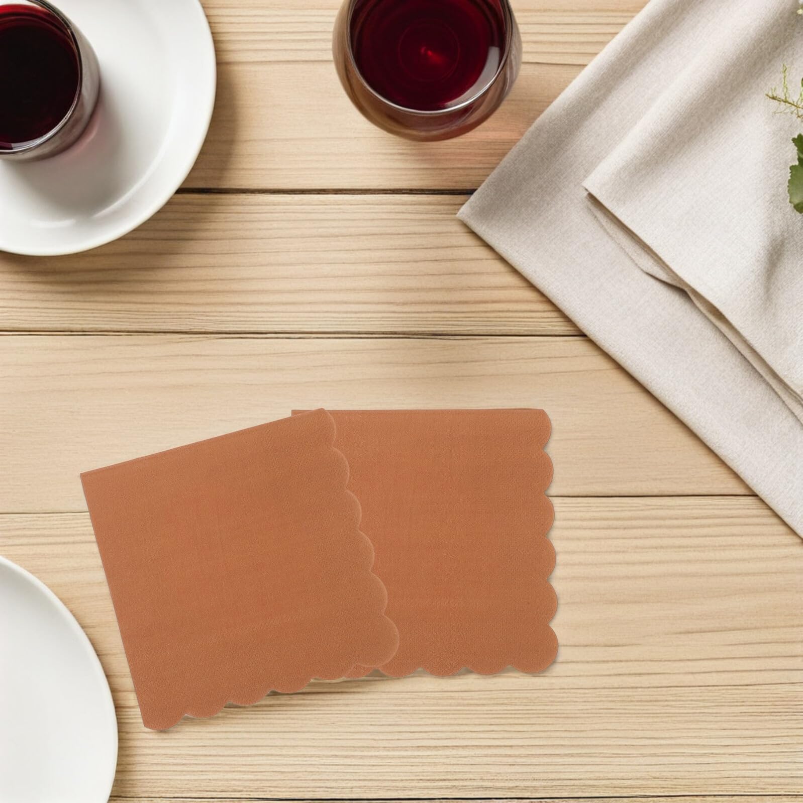 MAGICLULU Servilletas de Cena Desechables Kraft Marrones Festoneadas 100 Unidades Papel Absorbente para Fiestas Bodas Restaurantes y Eventos Sociales