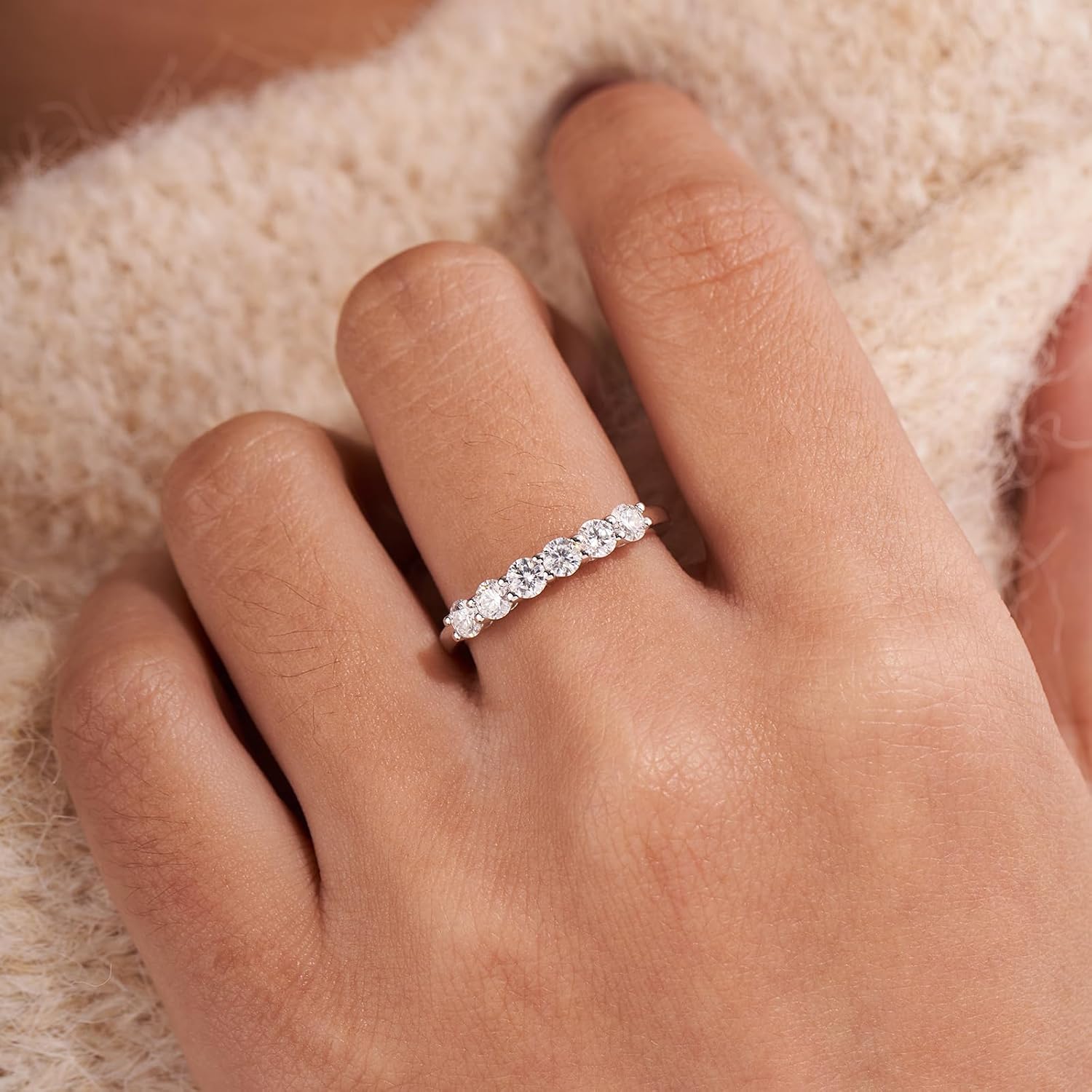 YODEWA Moissanite Wedding Band for Women 6 Real Moissanite Stone 925 Sterling Silver Hypoallergenic 0.6ct DEF Color VVS Lab Created Moissanite Anniversary Engagement Bands