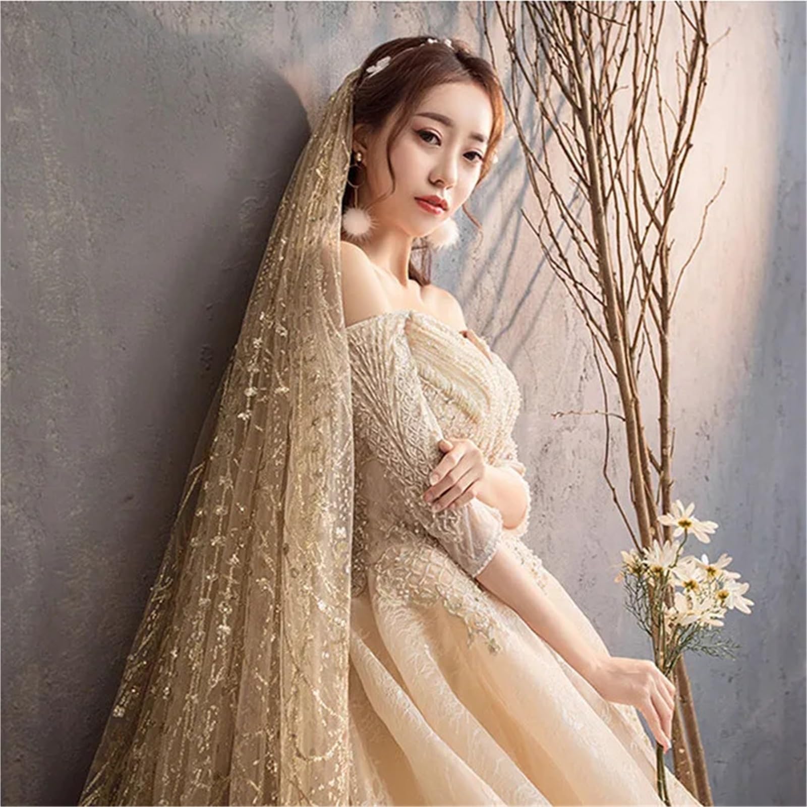 Amazon.com: Gold Cathedral Wedding Veil with Clip, Shiny  display picture 2