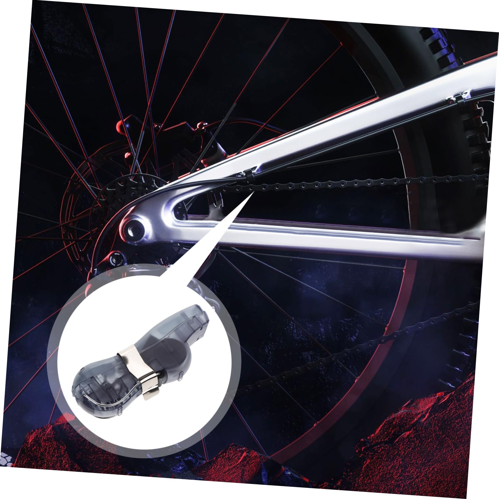 KOMBIUDA Motorcycle Chain Box Compact Chain Washing Kit for Efficient Grime Removal Portable Design for and Motorcycles Essential Maintenance Tool