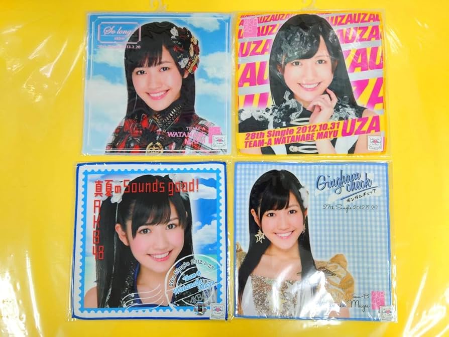 AKB48 AKB　カード　トレカ　写真　タオル　ペンライト　 まとめ売り　大量 AKB48 AKB カード トレカ 写真 タオル ペンライト まとめ売り
