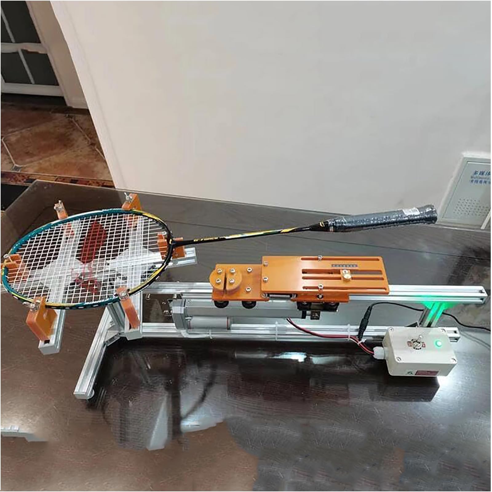 Badminton Racket String Maszyna, 6-punktowa maszyna do badmintona, elektryczne nosze 20-32 funty, 20-32 funty, maszyna do rakiet tenisowych do squasha DIY