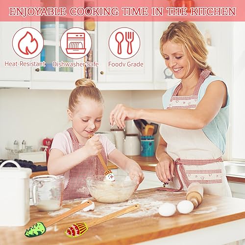 Miniatura 3 de LAIAMER 8 espátulas de Navidad, espátula pequeña de silicona para decoración de pasteles de Navidad con mango de madera para hornear Navidad, crema