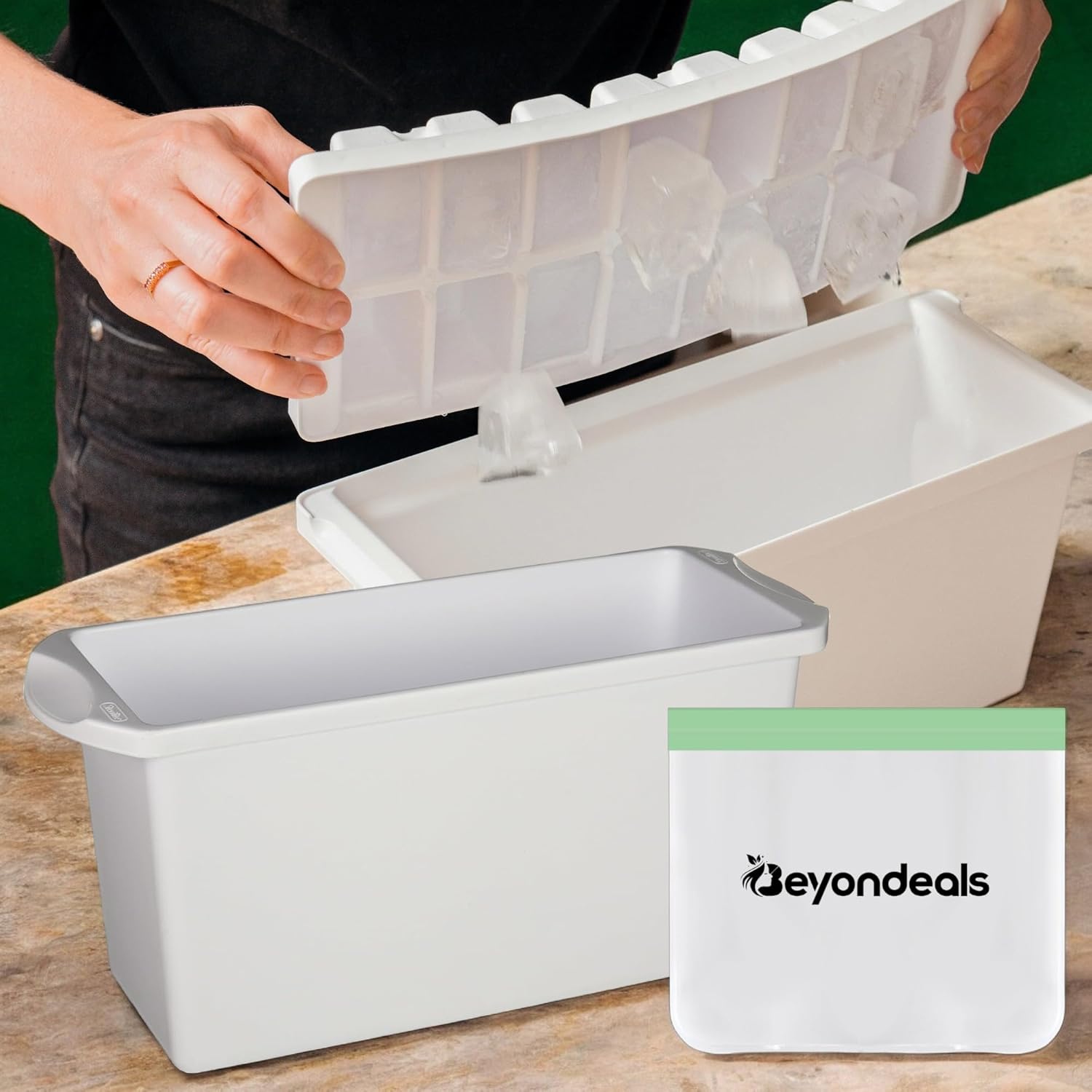 Bundle of Reusable Food Storage Bag - 21x18cm - 27, and Bin Ice Cube White, Pack of 2, YES-41