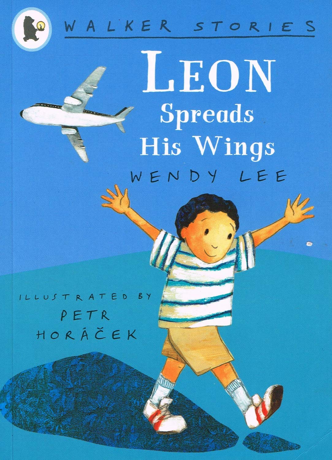 Leon Spreads His Wings (Walker Stories)
