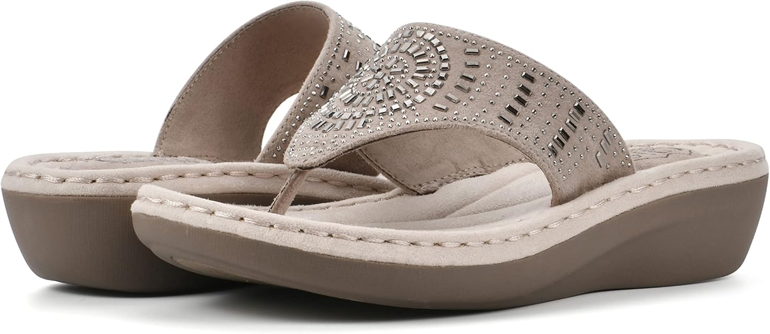 Cliffs by White Mountain Women's Cushioned Cienna Thong Sandal - Image 2