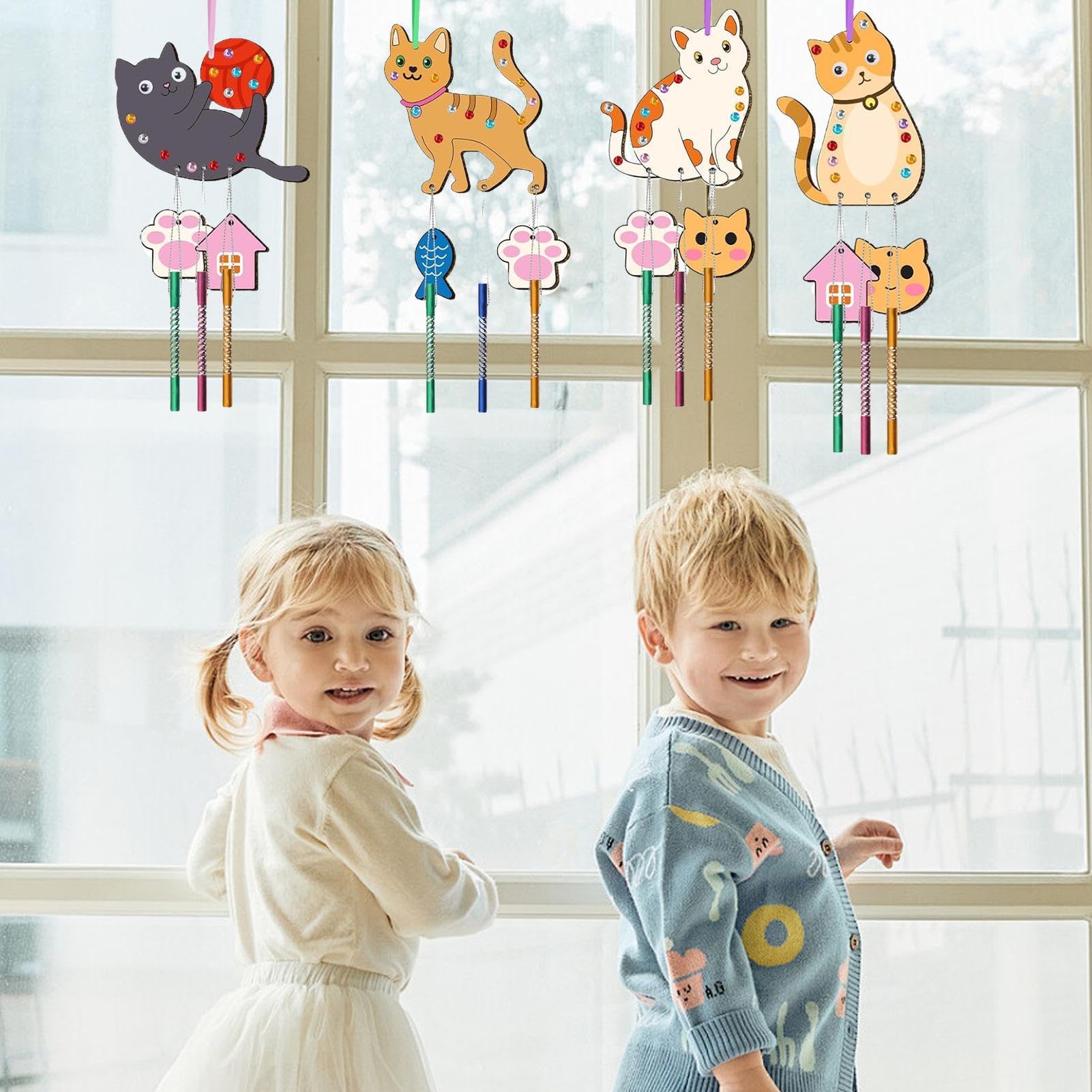 WuGU Kit De Bricolage Licorne – 12 Carillons à Vent En Bois à Peindre, Loisirs Créatifs Pour Filles 5 6 7 8 9 Ans – Activité Manuelle Décoration Anniversaire Kit Carillon Licorne Enfant