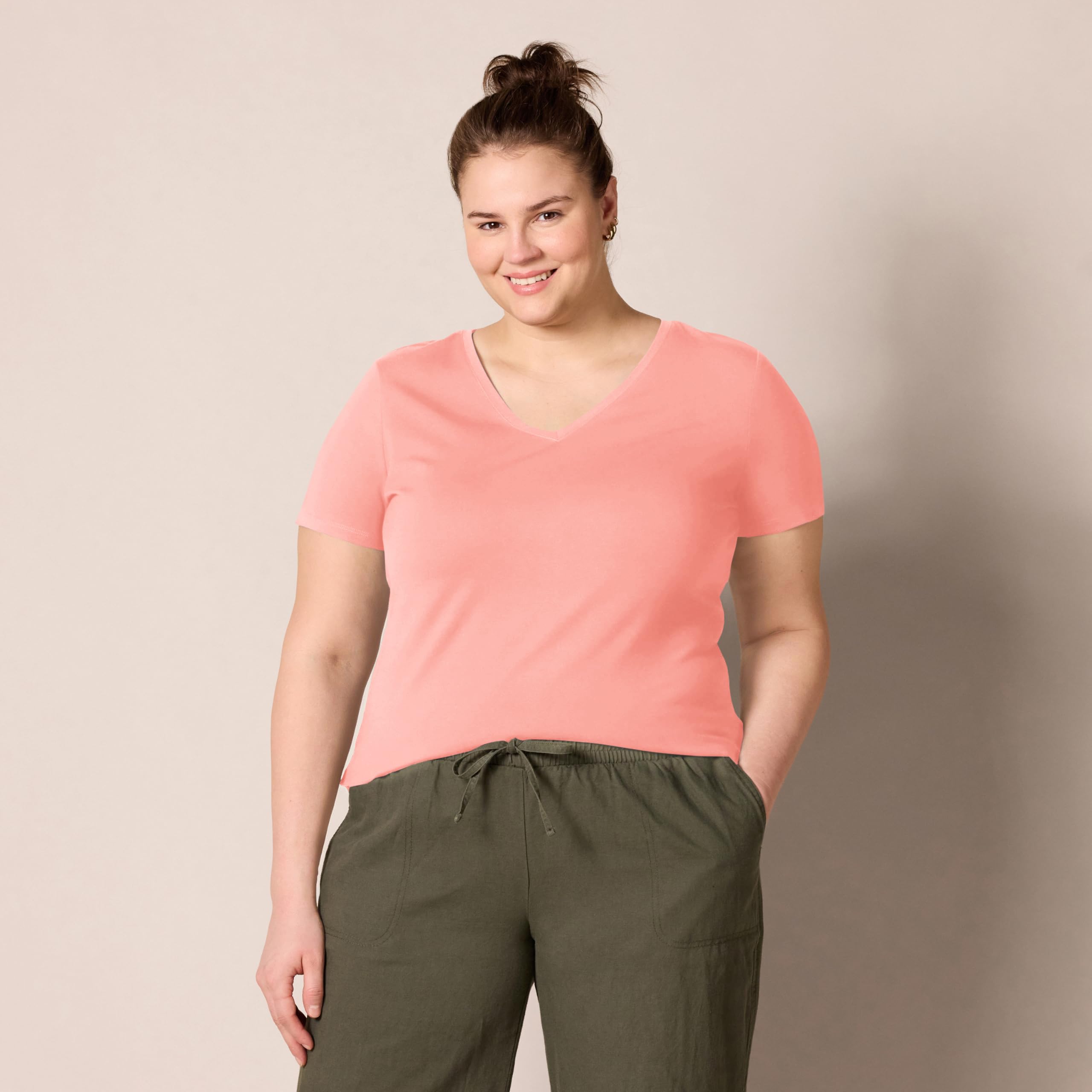 Amazon Essentials Women's Regular-Fit Short-Sleeve T-Shirt (Crewneck and V-Neck Options), Multipacks — view 6