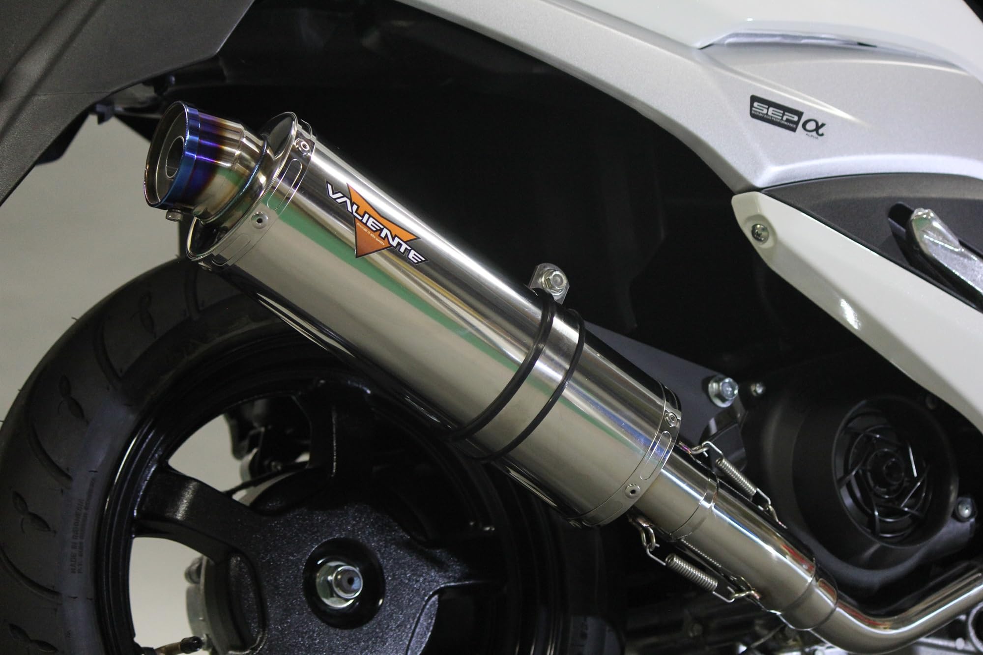 Amazon | バーグマンストリート125EX マフラー 8BJ-EA23M デュラ