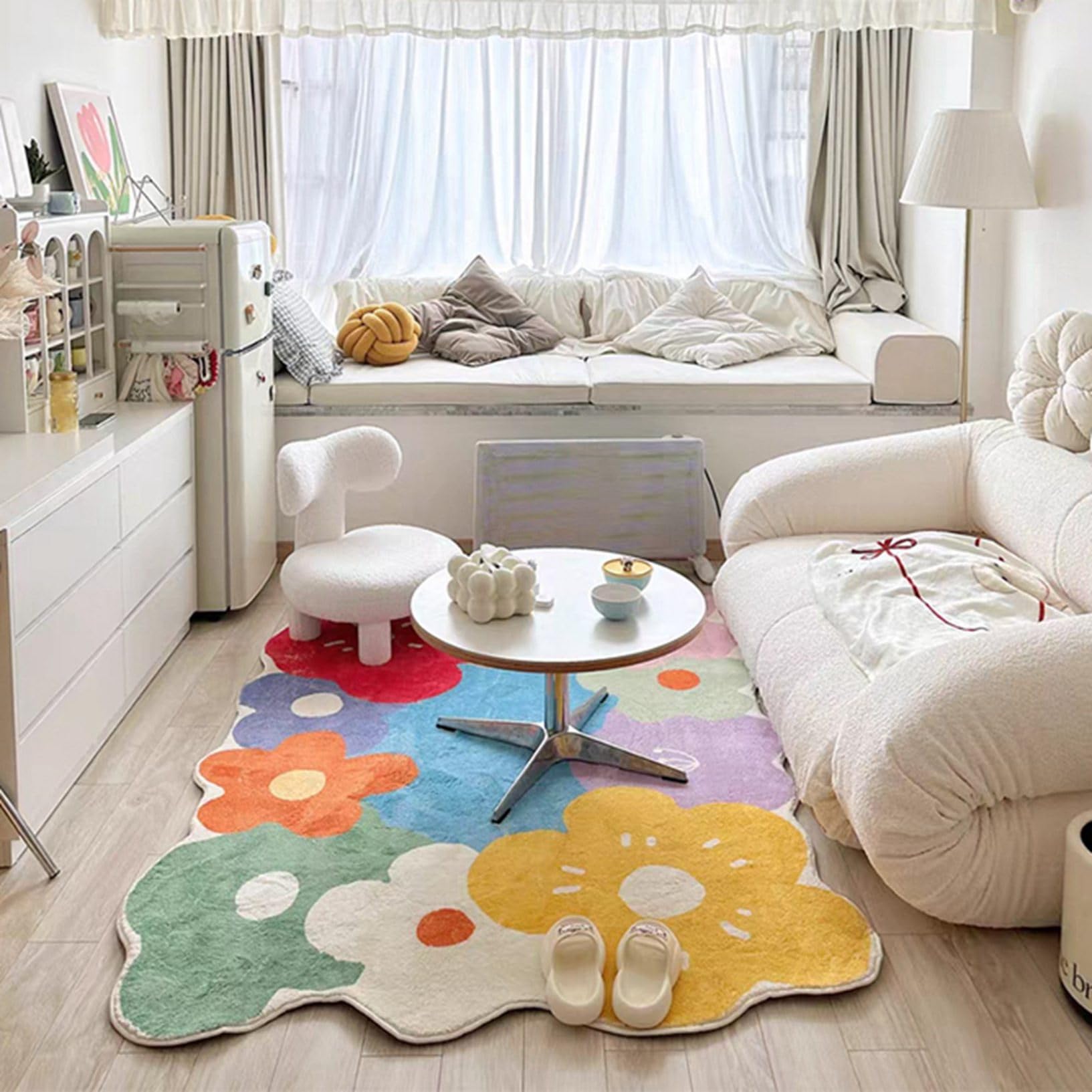 Amazon｜絨毯 花型 ラグマット カーペット 200*300cm 少女 可愛い