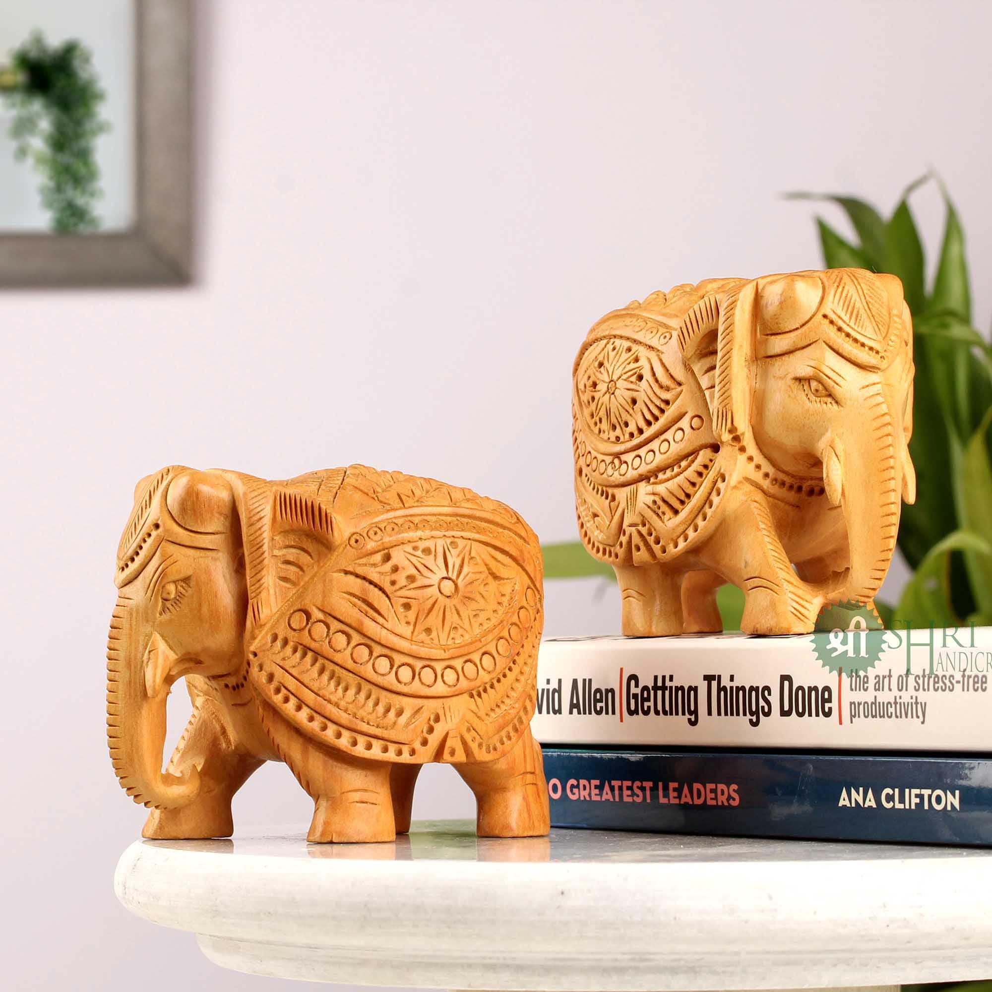 Shri Handicrafts 3" Wood Elephant Pair Down Trunk Statue Carving Figurine Showpiece Gifts for Home Decor Living Room and Office(Set of 2, Brown)