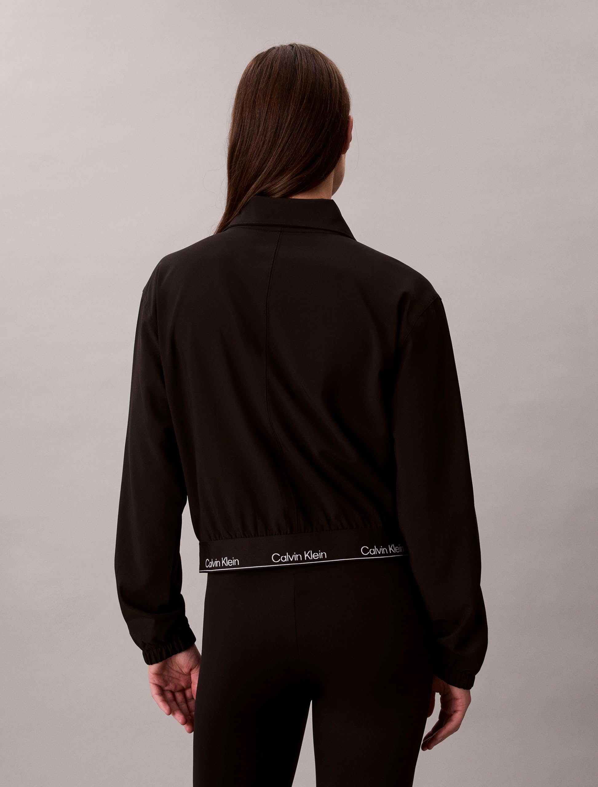 Calvin Klein Moderne Sport-Windjacke für Damen