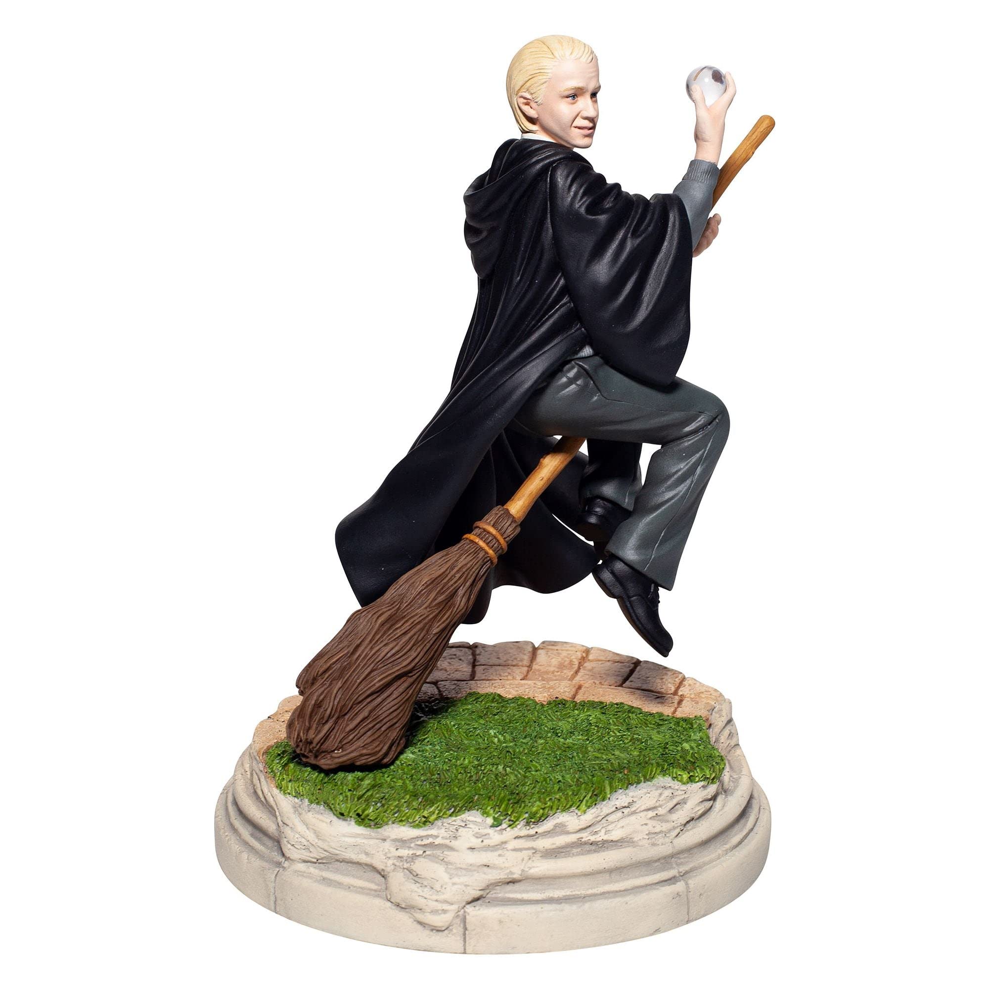 Amazon.co.jp: Enesco The Wizarding World of Harry Potter Draco