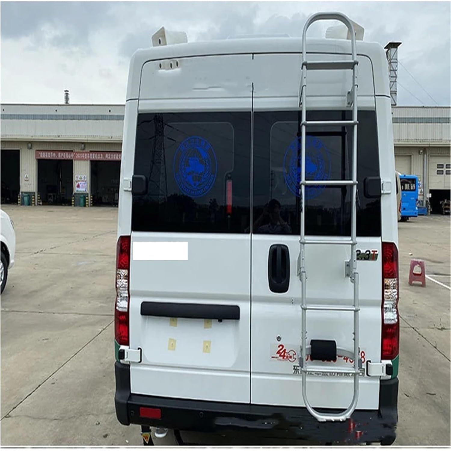 Rear Climbing Ladder Multi-Purpose Folding Ladder Outdoor Skid Mounting Ladder Suitable Compatible with Caravan(B-2.16m)