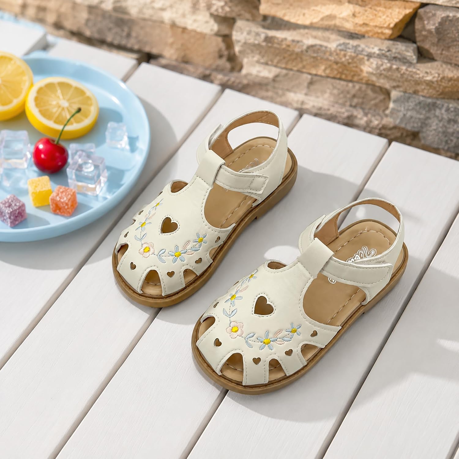 Toddler Girls Sandals Summer Breathable Closed Toe Kids Shoes Lightweight Non Slip Soft Sole Cute Floral Heart Cutout Casual Walking Shoes for Little Kids Outdoor Daily Wear