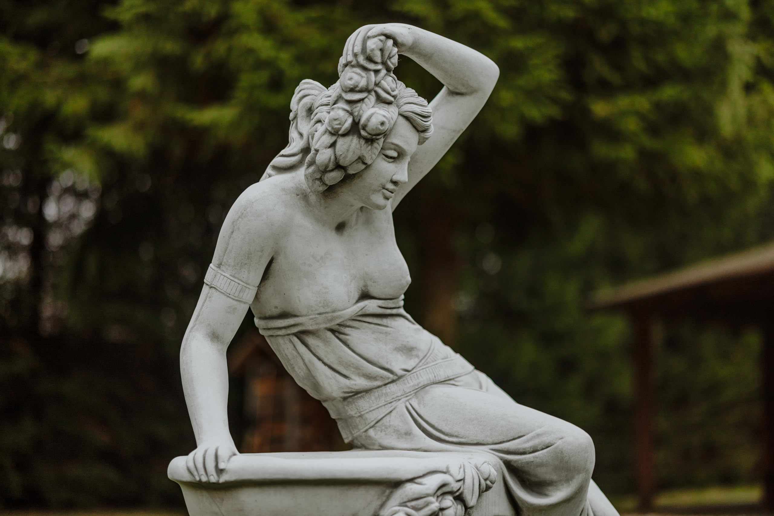 gartendekoparadies.de Frauen-Statue mit Pflanzschale Pflanzgefäß aus Steinguss, Grau, Frostsicher für Außenbereich, H. 141 cm, 398 kg