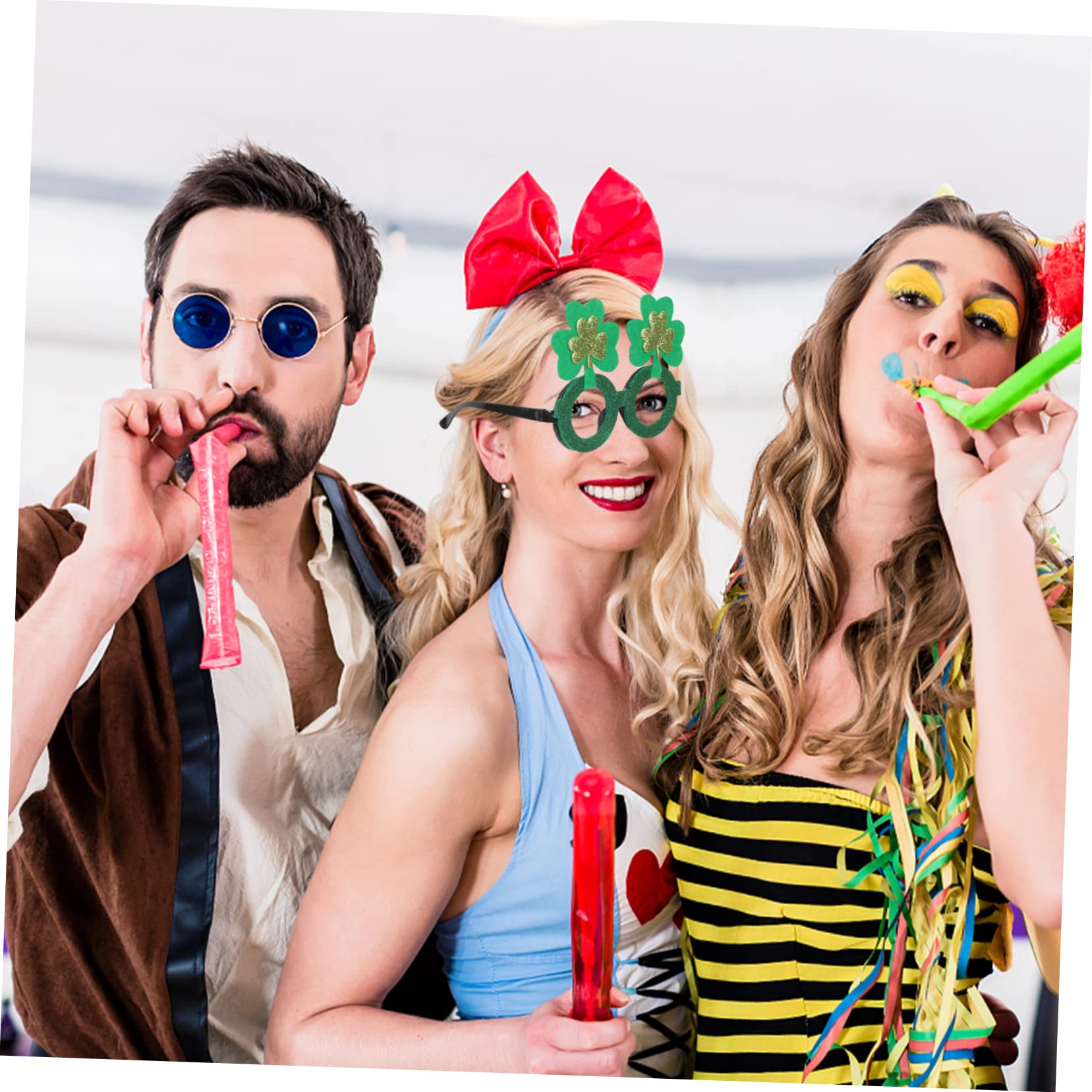 MAGICLULU 2 Sätze Kleebrille Lustige Verkleidungsbrille St. Patricks Day Partybrille Sonnenbrille Zum St. Patricks Day St. Patricks Day Kostümzubehör Schnapsgläser Plastik Green 6 Paare * 2