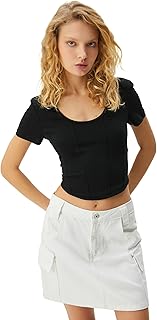 تيشرت كلاسيكي قصير بنمط مشد كورسيه بقصة ضيقة سليم فت وأكمام قصيرة وفتحة رقبة على شكل حرف U للنساء من كوتون