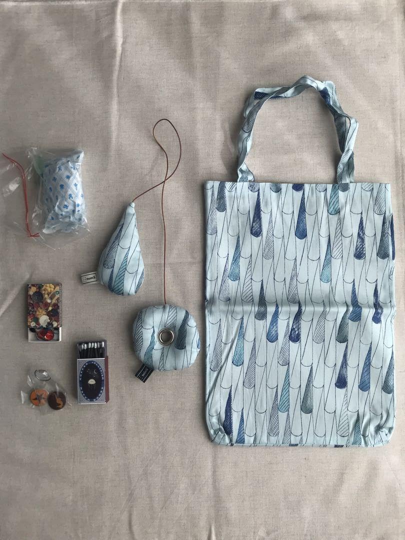 水玉の幻想　特装版　沼田元氣　皆川明 Amazon.co.jp: 沼田元氣皆川明特装本 SOUVENIR BOX 水玉の幻想