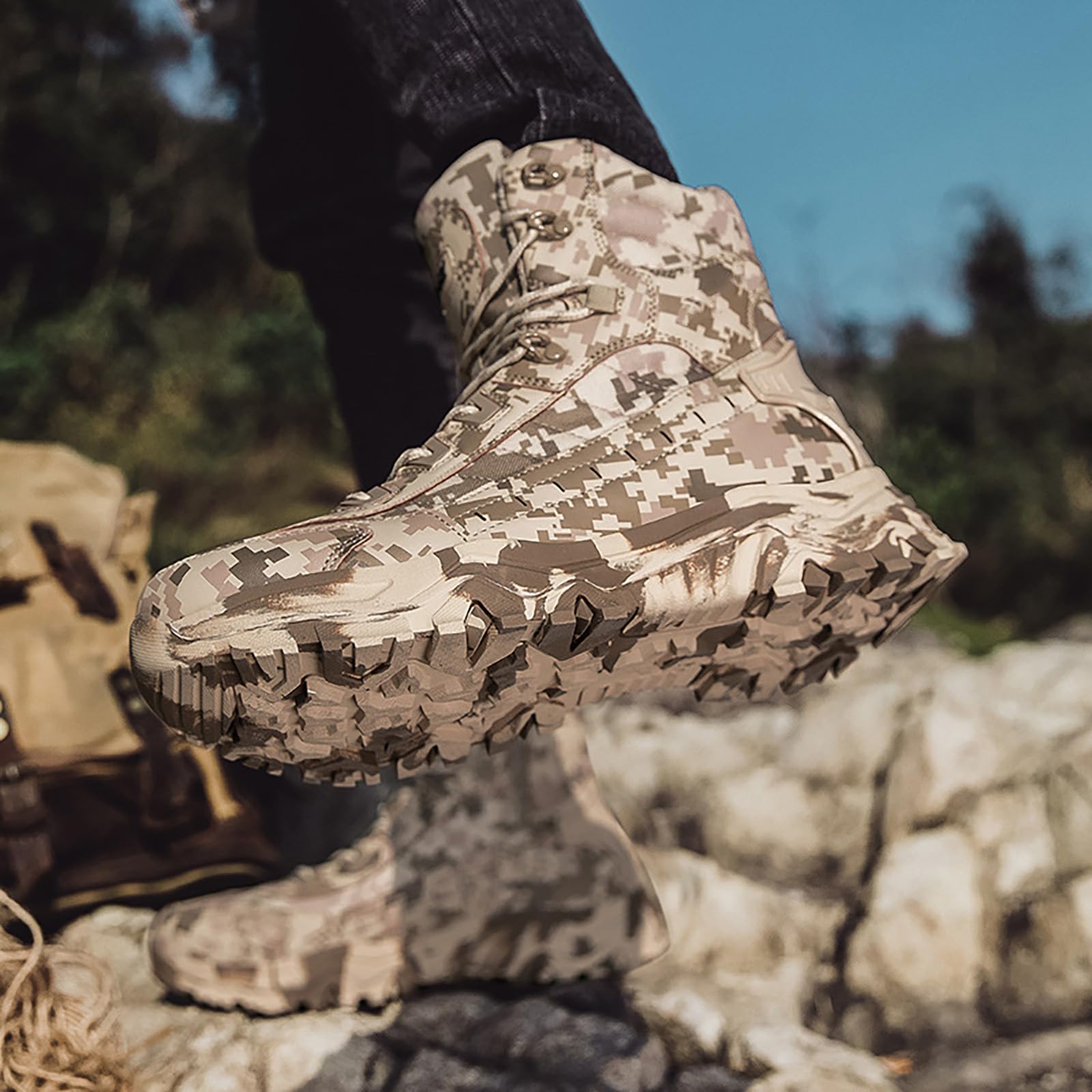 Bottes de Neige Homme Camouflage de Randonnée Bottes et Boots Homme Tactique Antidérapante Bottine Botte De Neige Bottines Chaussures Militaires Et Boots Snow Basket Chaussure Orthopedique Hiver Chaud