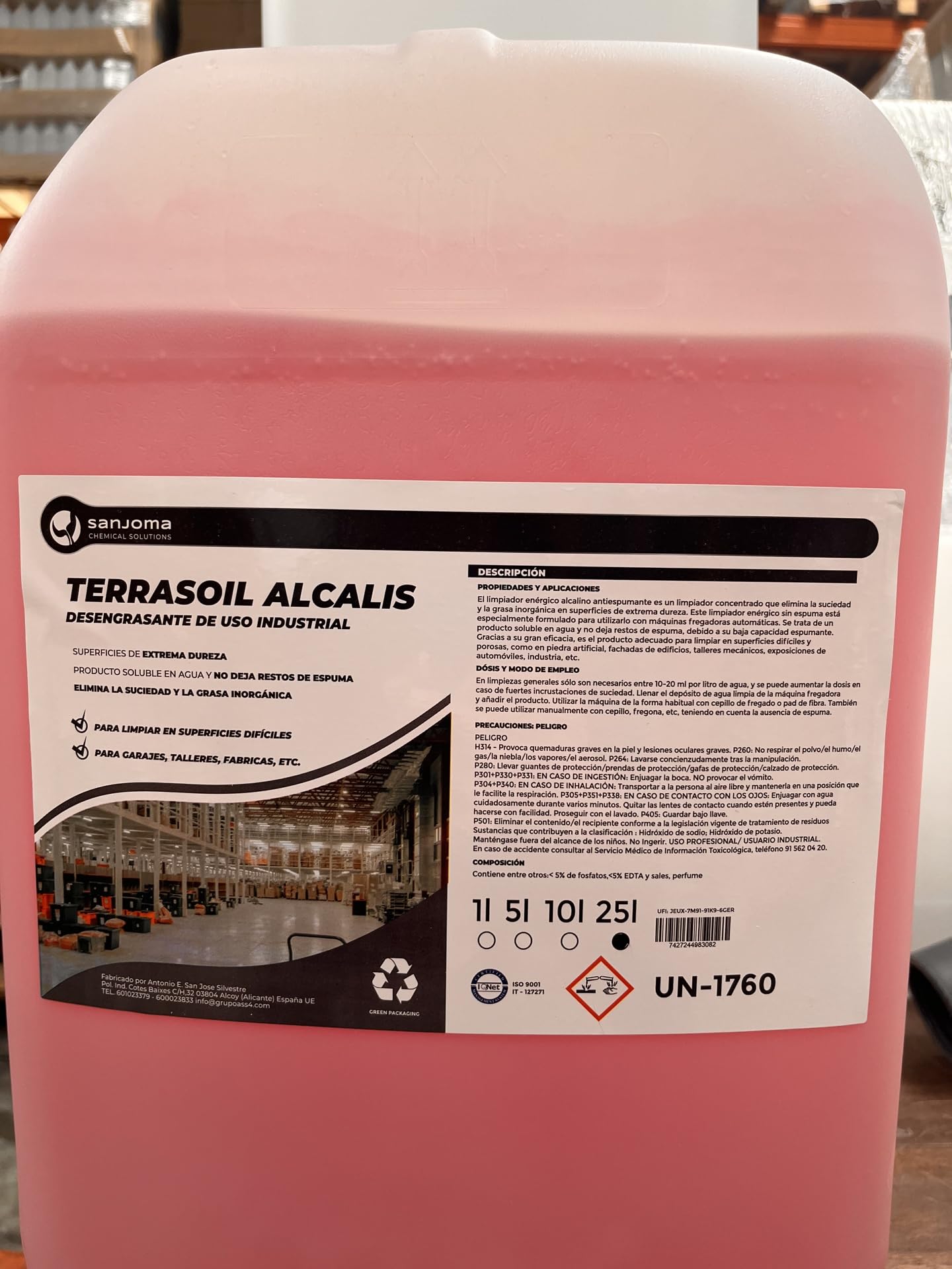 Terrasoil Alcalis – Desengrasante Industrial Alcalino Concentrado 25L | Limpieza Profesional de Suelos, Talleres y Máquinas Fregadoras | Elimina Grasas, Aceites y Residuos Difíciles