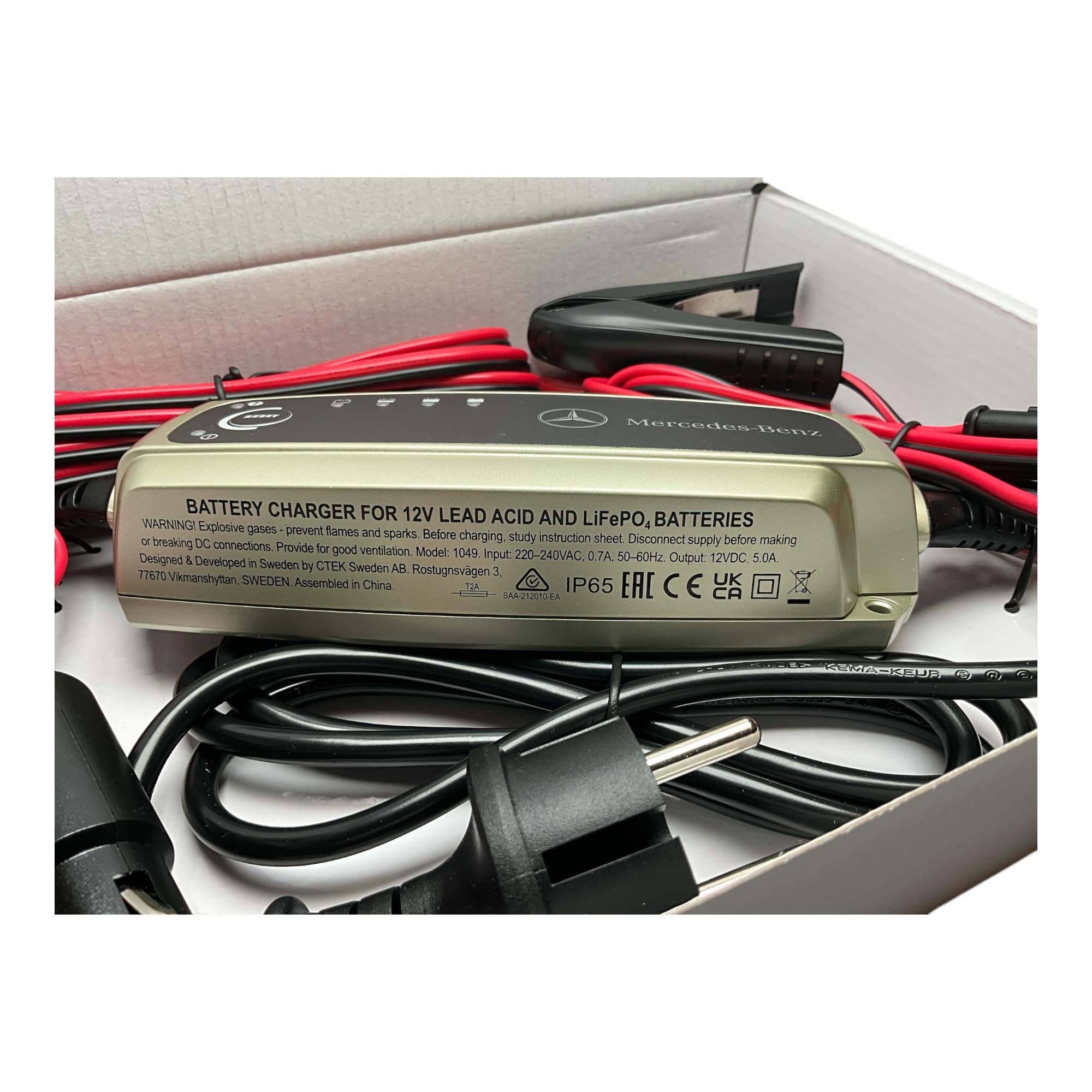 Mercedes-Benz Caricabatteria con Carica di mantenimento, 3, 6A, ECE