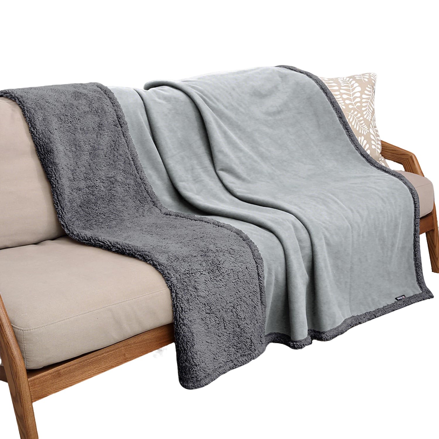Pawsee c cm Waterproof Dog Blanket Washable, Sherpa Fleece Pet Blanket for Puppies Cats Dogs, Reversible Waterproof Protector Cover for Dog Sofa Bed Grey