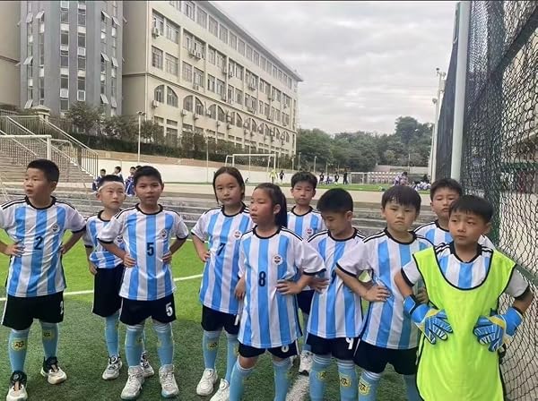 [SnowKiTo] 2026W杯アルゼンチンユニホーム メッシ 10番サッカーユニフォームホーム子供大人+靴下防具 - 3