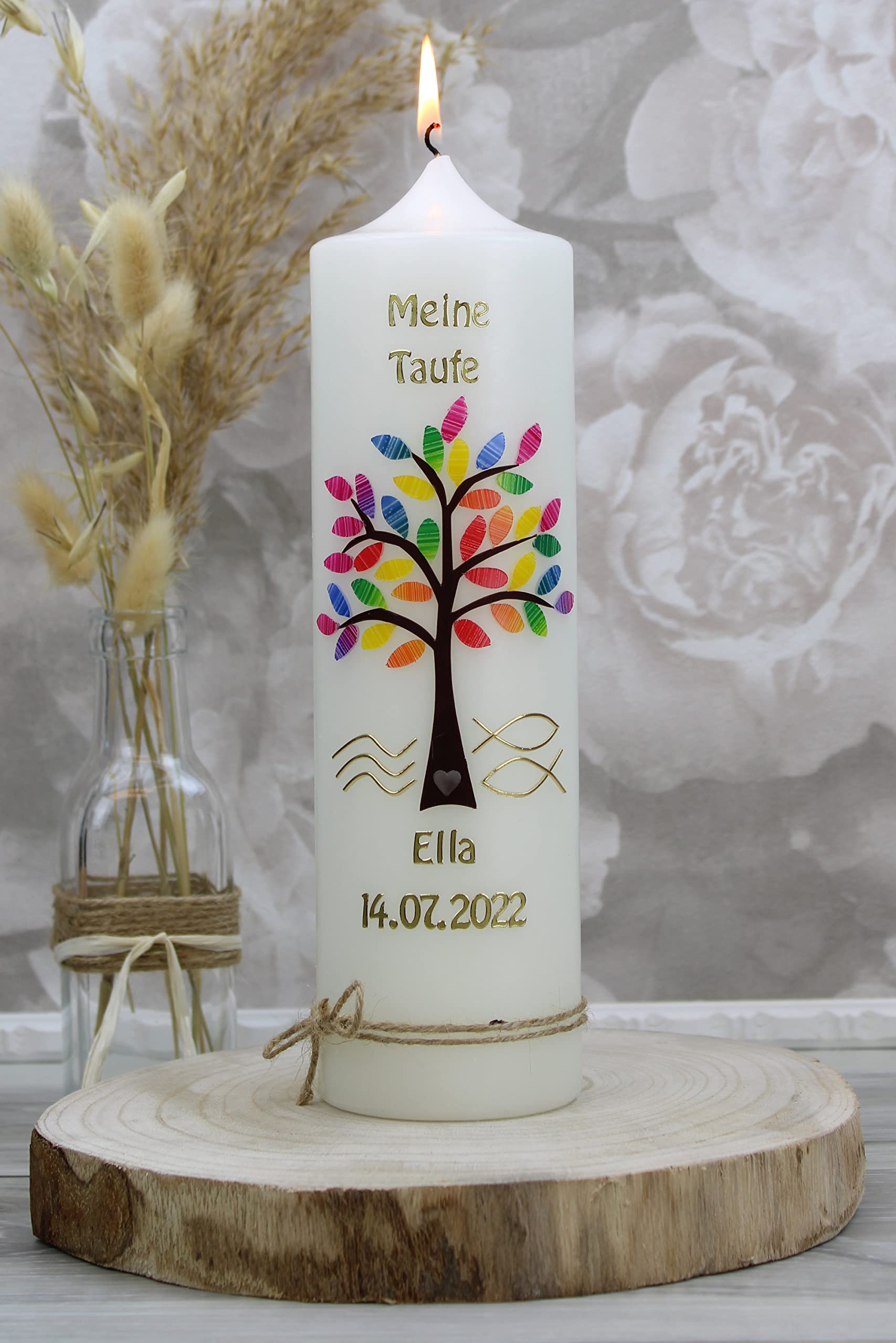 Christ-Kerzen Taufkerze ELLA mit Baum in Regenbogenfarben 1431