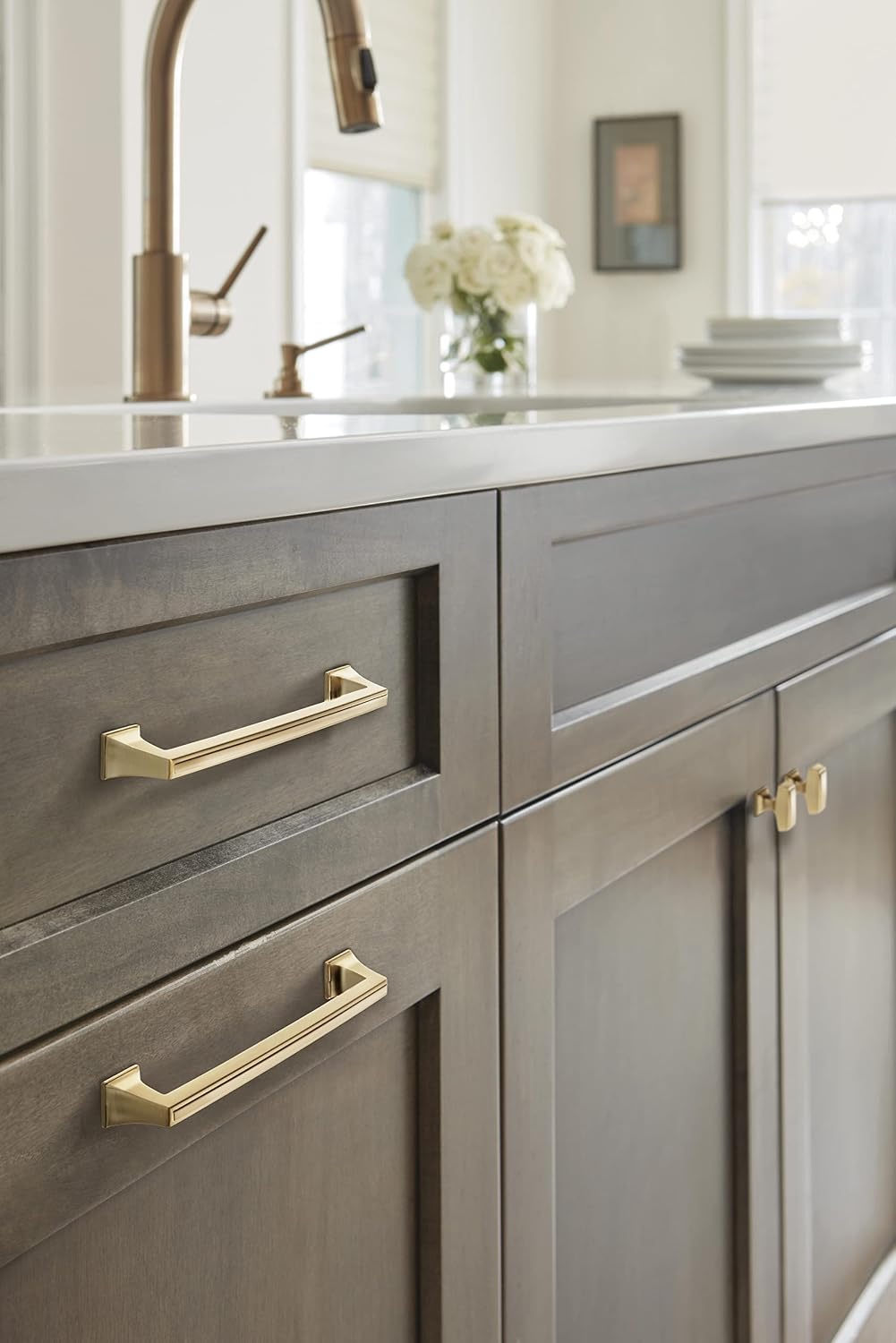 Amerock | Cabinet Pull | Champagne Bronze | 6-5/16 inch (160 mm) Center to Center | Mulholland | 1 Pack | Drawer Pull | Drawer Handle | Cabinet Hardware