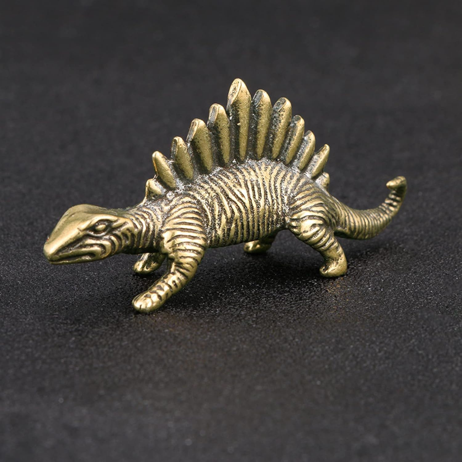 YATUOPNG Home Accessories Ornaments-Brass Solid Dinosaur Office Desktop Ornaments Tea Pet Crafts Animal Figurines Toy Gifts