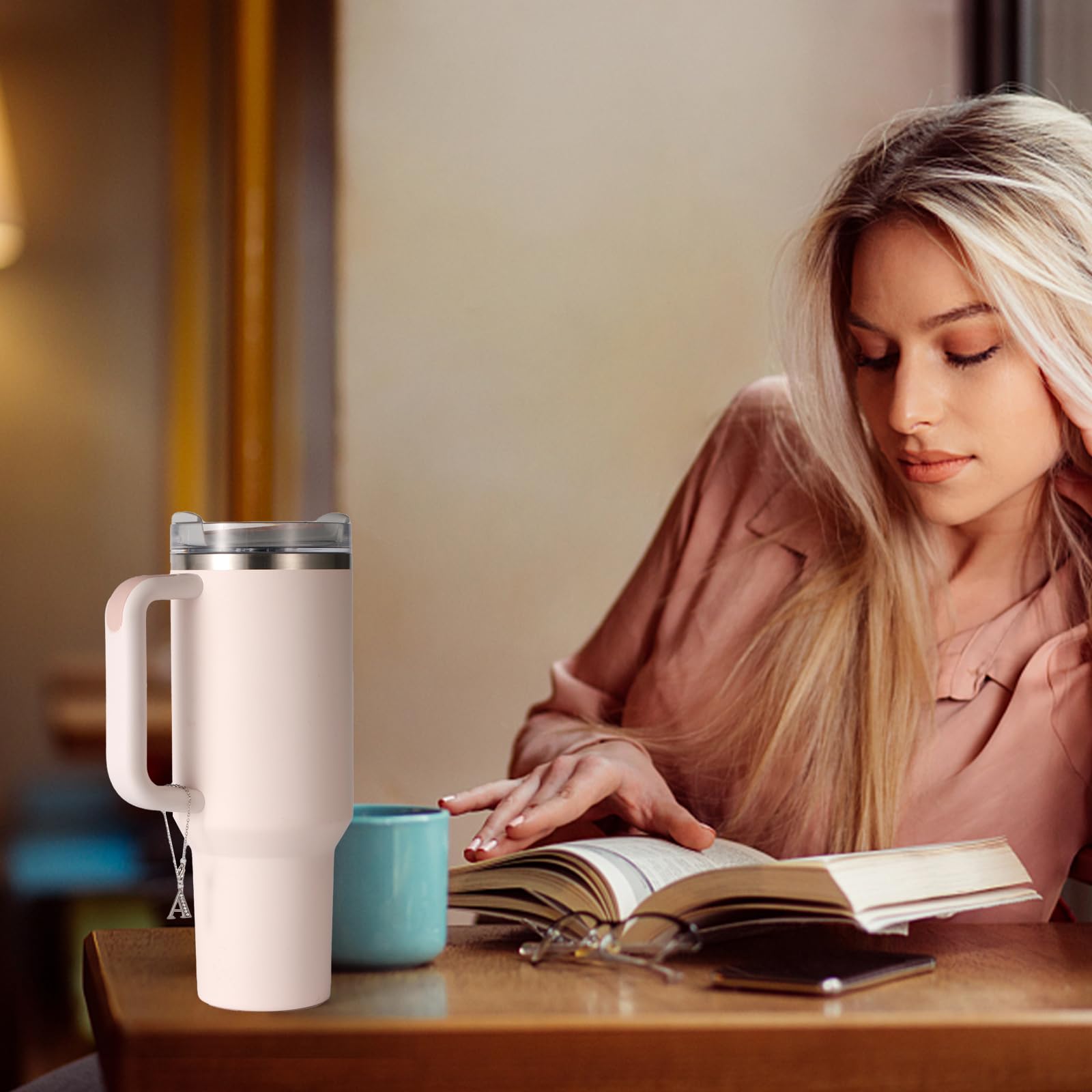 NQEUEPN Ciondolo con Lettera per Stanley Tazza, Strass Ciondoli Alfabeto Ciondolo con Maniglia Alfabetica con Nome Personalizzato Ciondolo con Lettera per Stanley Accessori